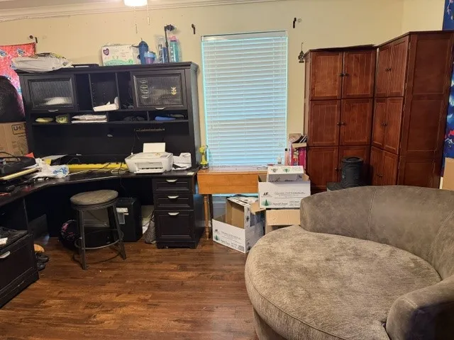 Single Family Residence For Sale in Tarrant County , 2905 Steeplechase Trail, Arlington, Texas 76016, 6 Bedroom, 3 Bathroom, Garage spaces, 3,208 Sqft, built in 1976, mls#21409852, Real Estate Agent in Arlington, Homes For Sale in Tarrant county, Homes For Sale in Arlington, Realtor in Arlington Texas, Real Estate Brokerage Independent Realty Texas, Luminita Cordes Realtor