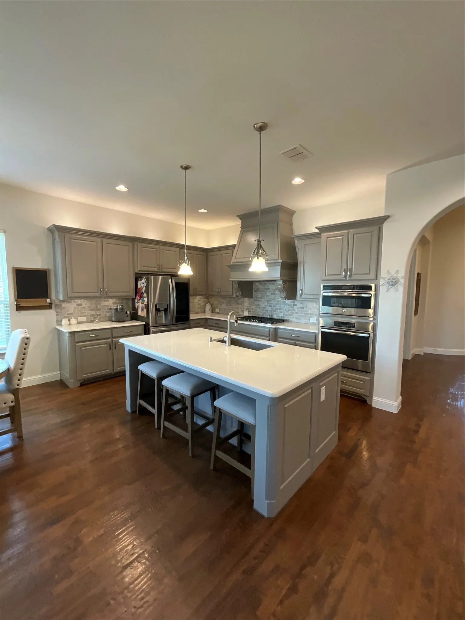 Single Family Residence For Sale in Denton County , 8713 Honeysuckle Drive, Argyle, Texas 76226, 3 Bedroom, 3 Bathroom, 3 Garage spaces, 2,878 Sqft, built in 2014, mls#21409862, Real Estate Agent in Argyle, Homes For Sale in Denton county, Homes For Sale in Argyle, Realtor in Argyle Texas, Real Estate Brokerage Independent Realty Texas, Luminita Cordes Realtor