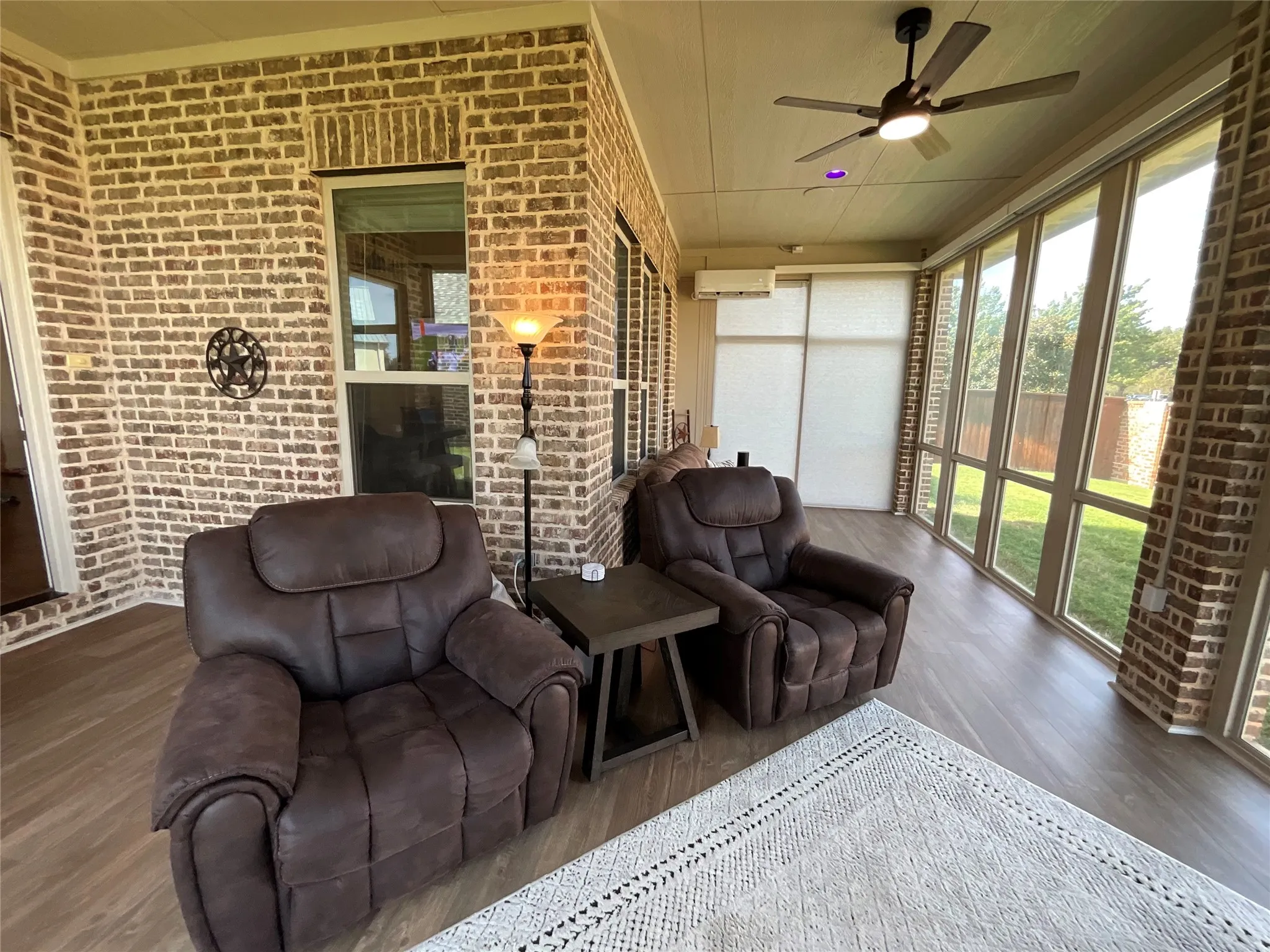 Single Family Residence For Sale in Denton County , 8713 Honeysuckle Drive, Argyle, Texas 76226, 3 Bedroom, 3 Bathroom, 3 Garage spaces, 2,878 Sqft, built in 2014, mls#21409862, Real Estate Agent in Argyle, Homes For Sale in Denton county, Homes For Sale in Argyle, Realtor in Argyle Texas, Real Estate Brokerage Independent Realty Texas, Luminita Cordes Realtor