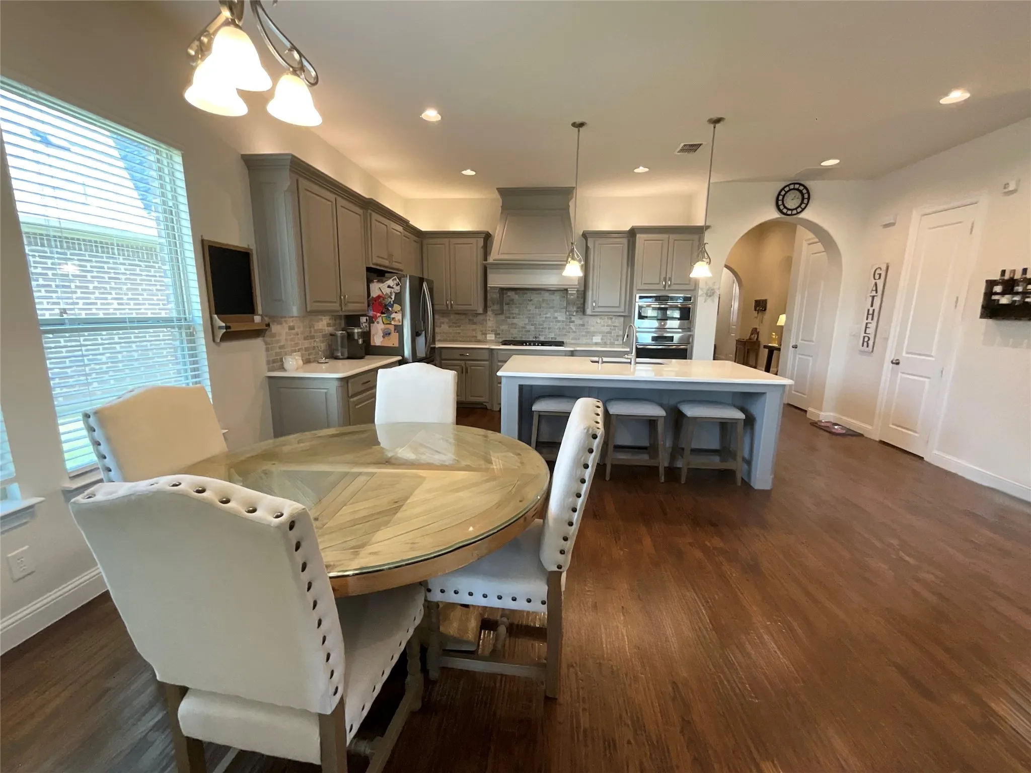 Single Family Residence For Sale in Denton County , 8713 Honeysuckle Drive, Argyle, Texas 76226, 3 Bedroom, 3 Bathroom, 3 Garage spaces, 2,878 Sqft, built in 2014, mls#21409862, Real Estate Agent in Argyle, Homes For Sale in Denton county, Homes For Sale in Argyle, Realtor in Argyle Texas, Real Estate Brokerage Independent Realty Texas, Luminita Cordes Realtor