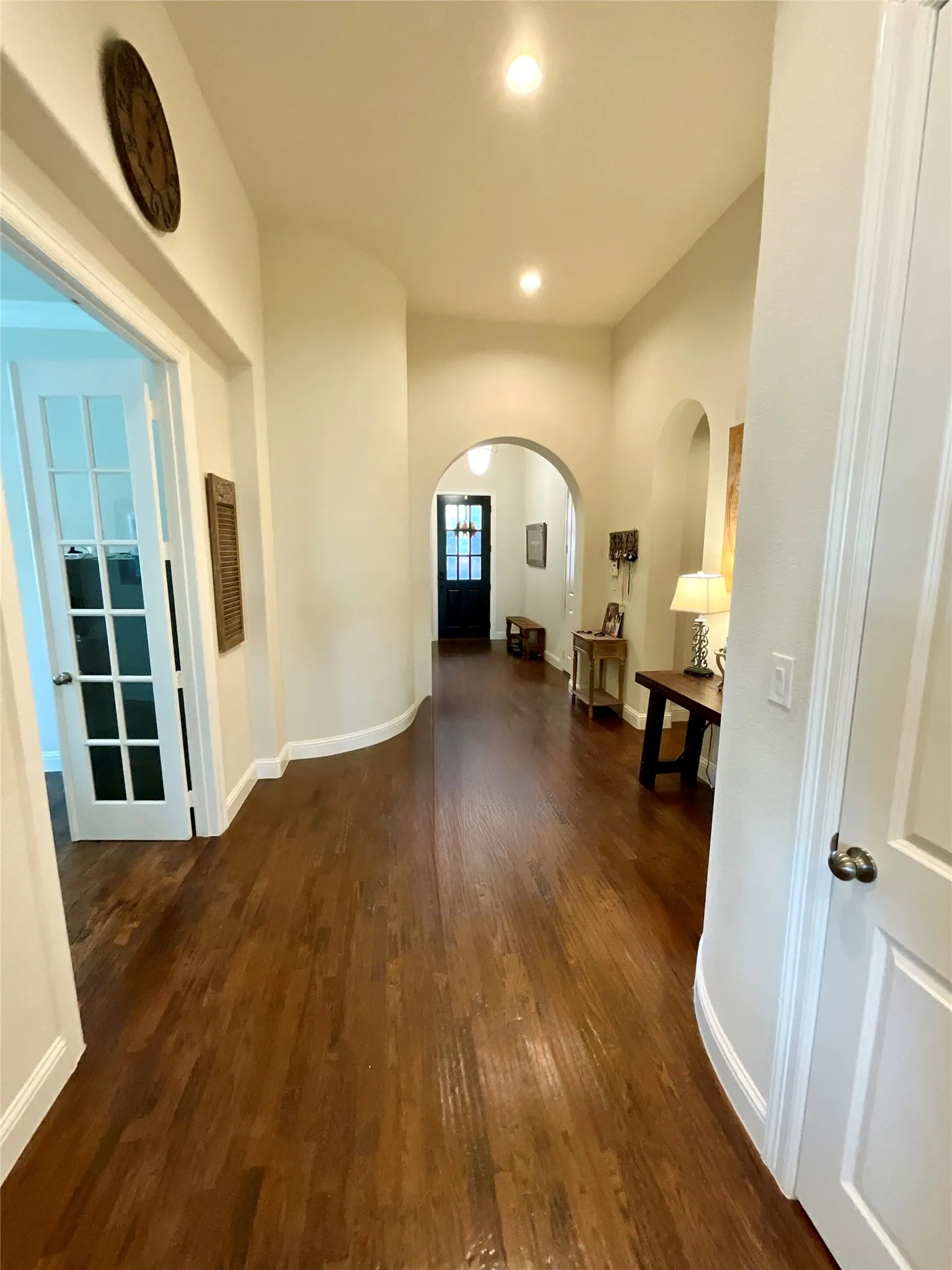 Single Family Residence For Sale in Denton County , 8713 Honeysuckle Drive, Argyle, Texas 76226, 3 Bedroom, 3 Bathroom, 3 Garage spaces, 2,878 Sqft, built in 2014, mls#21409862, Real Estate Agent in Argyle, Homes For Sale in Denton county, Homes For Sale in Argyle, Realtor in Argyle Texas, Real Estate Brokerage Independent Realty Texas, Luminita Cordes Realtor