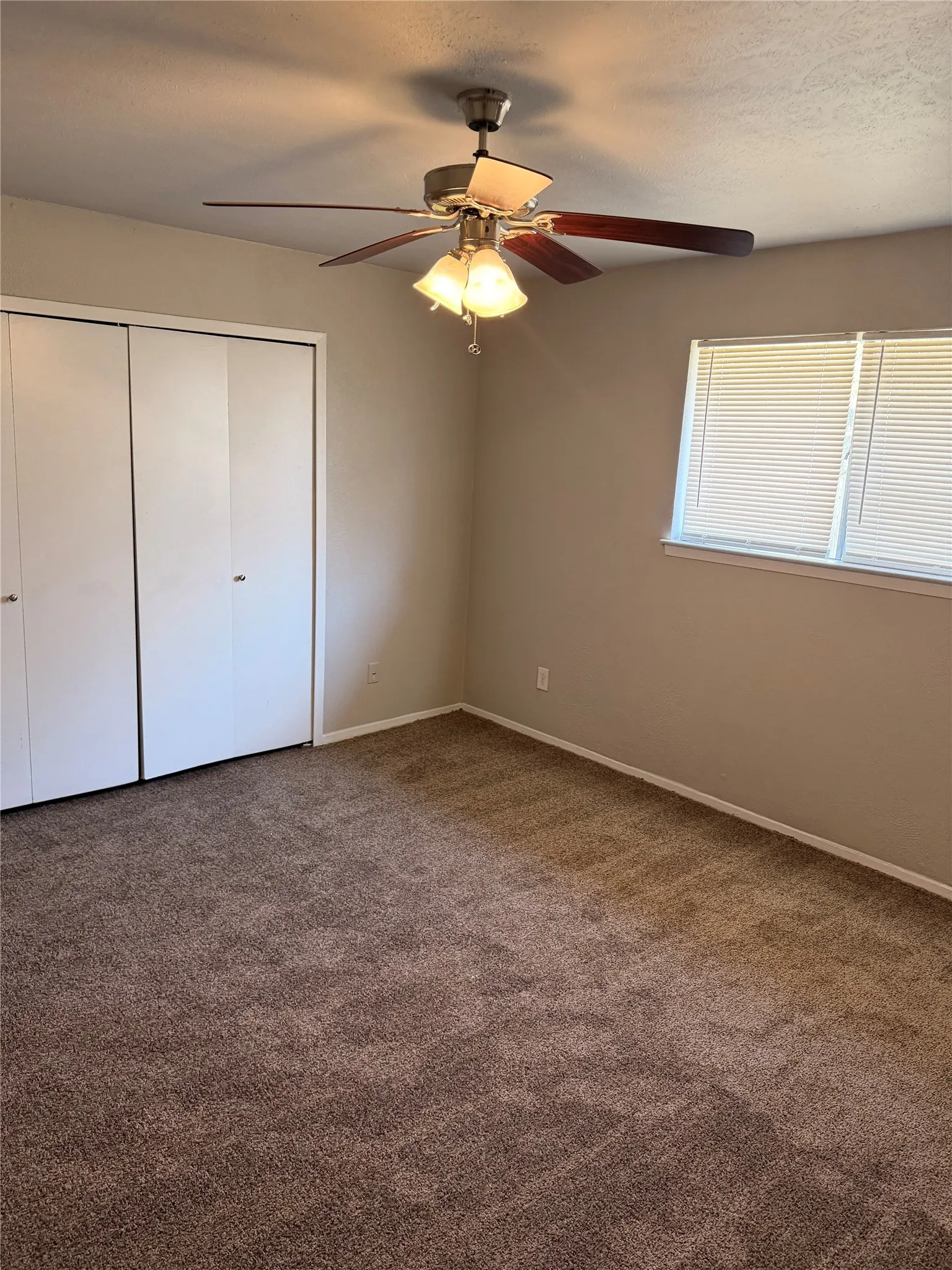 Single Family Residence For Rent in Tarrant County , 6616 Brookshire Trail, North Richland Hills, Texas 76182, 3 Bedroom, 2 Bathroom, 1 Garage spaces, 1,284 Sqft, built in 1972, mls#21409870, Real Estate Agent in North Richland Hills, Homes For Rent in Tarrant county, Homes For Rent in North Richland Hills, Realtor in North Richland Hills Texas, Real Estate Brokerage Independent Realty Texas, Luminita Cordes Realtor