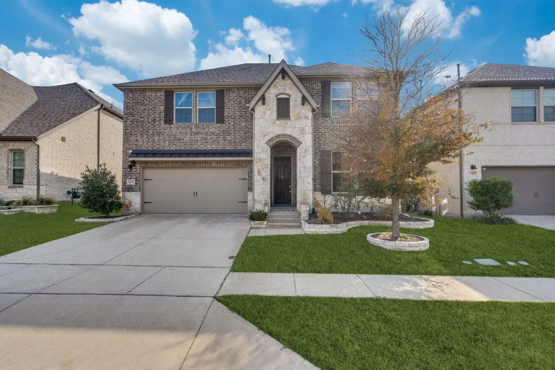 Single Family Residence For Rent