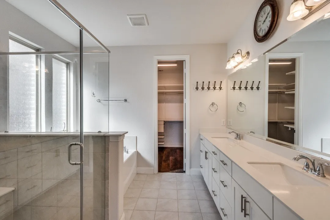 Single Family Residence For Rent in Collin County , 5401 Tuskegee Trail, Mc Kinney, Texas 75070, 5 Bedroom, 4 Bathroom, 2 Garage spaces, 3,292 Sqft, built in 2018, mls#21409111, Real Estate Agent in Mc Kinney, Homes For Rent in Collin county, Homes For Rent in Mc Kinney, Realtor in Mc Kinney Texas, Real Estate Brokerage Independent Realty Texas, Luminita Cordes Realtor