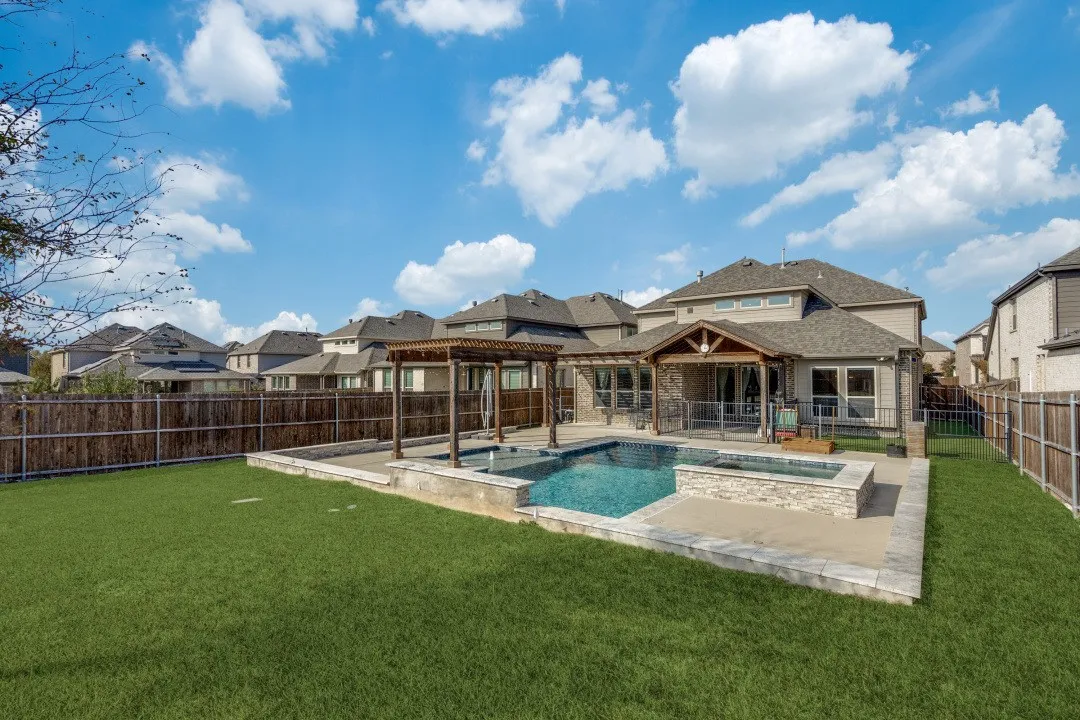 Single Family Residence For Rent in Collin County , 5401 Tuskegee Trail, Mc Kinney, Texas 75070, 5 Bedroom, 4 Bathroom, 2 Garage spaces, 3,292 Sqft, built in 2018, mls#21409111, Real Estate Agent in Mc Kinney, Homes For Rent in Collin county, Homes For Rent in Mc Kinney, Realtor in Mc Kinney Texas, Real Estate Brokerage Independent Realty Texas, Luminita Cordes Realtor