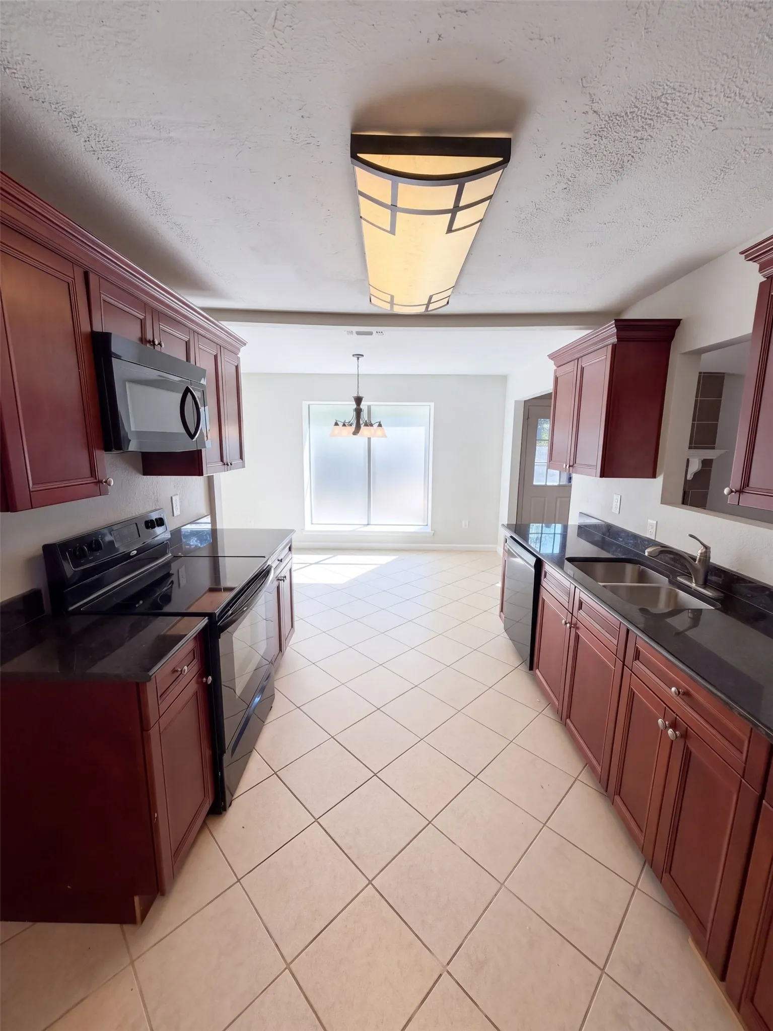 Single Family Residence For Sale in Collin County , 8724 Cameron Road, Frisco, Texas 75033, 3 Bedroom, 2 Bathroom, 2 Garage spaces, 1,623 Sqft, built in 1980, mls#21409869, Real Estate Agent in Frisco, Homes For Sale in Collin county, Homes For Sale in Frisco, Realtor in Frisco Texas, Real Estate Brokerage Independent Realty Texas, Luminita Cordes Realtor