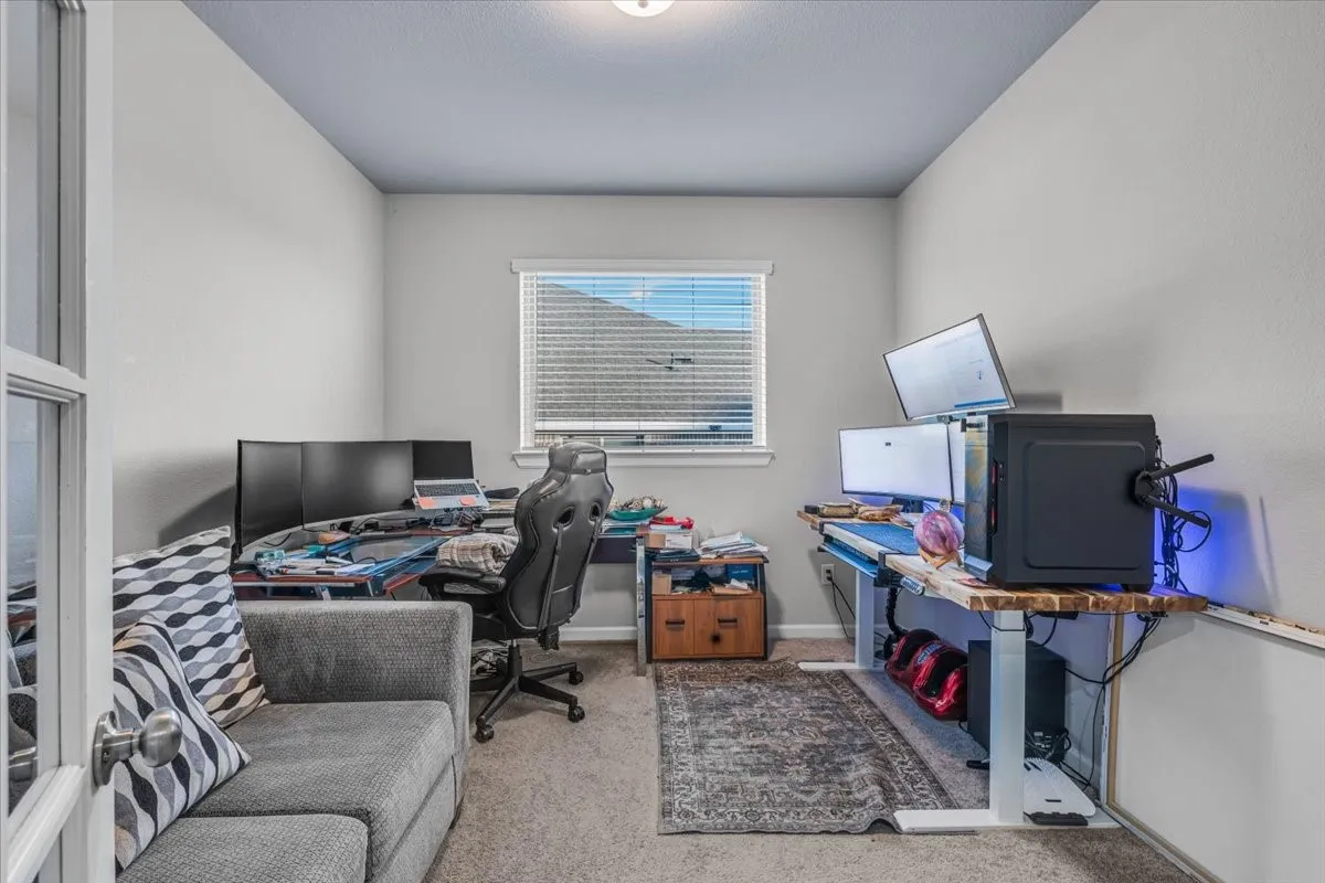 Single Family Residence For Sale in Tarrant County , 5341 waterview Court, Haltom City, Texas 76137, 4 Bedroom, 3 Bathroom, 2 Garage spaces, 3,537 Sqft, built in 2021, mls#21406130, Real Estate Agent in Haltom City, Homes For Sale in Tarrant county, Homes For Sale in Haltom City, Realtor in Haltom City Texas, Real Estate Brokerage Independent Realty Texas, Luminita Cordes Realtor