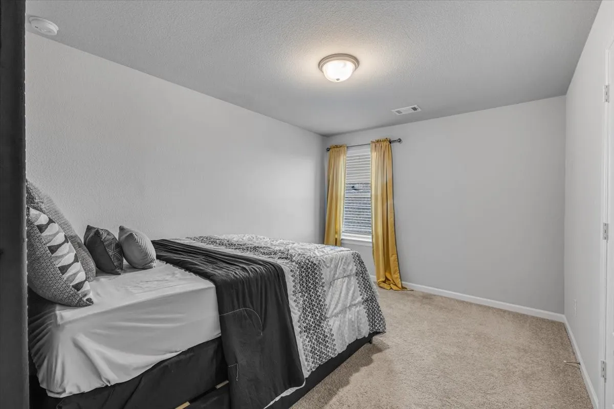 Single Family Residence For Sale in Tarrant County , 5341 waterview Court, Haltom City, Texas 76137, 4 Bedroom, 3 Bathroom, 2 Garage spaces, 3,537 Sqft, built in 2021, mls#21406130, Real Estate Agent in Haltom City, Homes For Sale in Tarrant county, Homes For Sale in Haltom City, Realtor in Haltom City Texas, Real Estate Brokerage Independent Realty Texas, Luminita Cordes Realtor