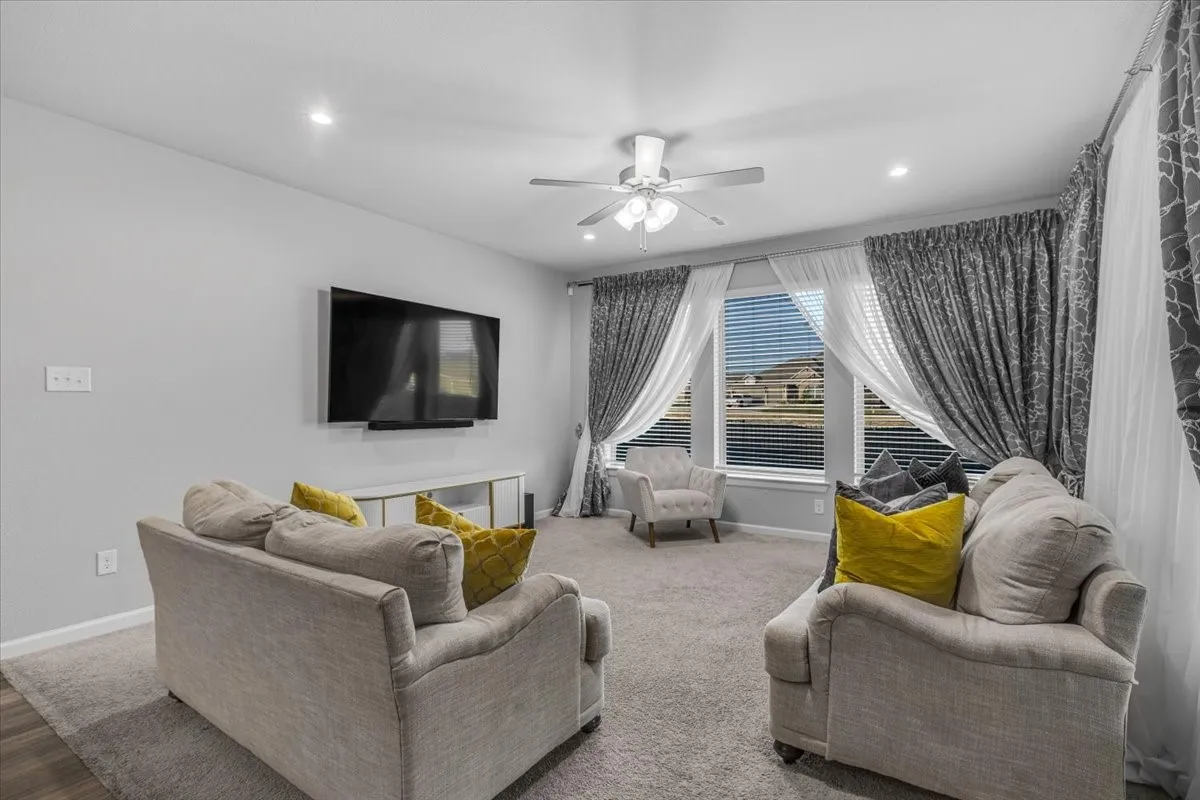 Single Family Residence For Sale in Tarrant County , 5341 waterview Court, Haltom City, Texas 76137, 4 Bedroom, 3 Bathroom, 2 Garage spaces, 3,537 Sqft, built in 2021, mls#21406130, Real Estate Agent in Haltom City, Homes For Sale in Tarrant county, Homes For Sale in Haltom City, Realtor in Haltom City Texas, Real Estate Brokerage Independent Realty Texas, Luminita Cordes Realtor