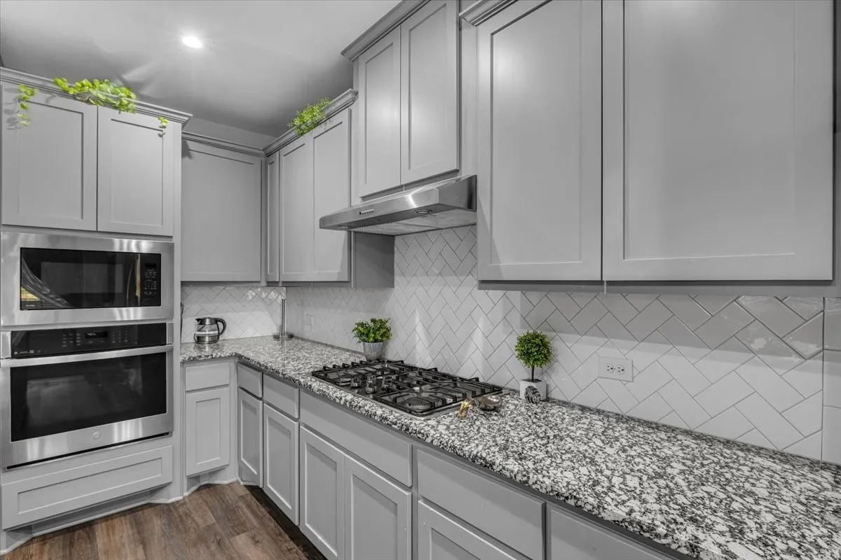 Single Family Residence For Sale in Tarrant County , 5341 waterview Court, Haltom City, Texas 76137, 4 Bedroom, 3 Bathroom, 2 Garage spaces, 3,537 Sqft, built in 2021, mls#21406130, Real Estate Agent in Haltom City, Homes For Sale in Tarrant county, Homes For Sale in Haltom City, Realtor in Haltom City Texas, Real Estate Brokerage Independent Realty Texas, Luminita Cordes Realtor