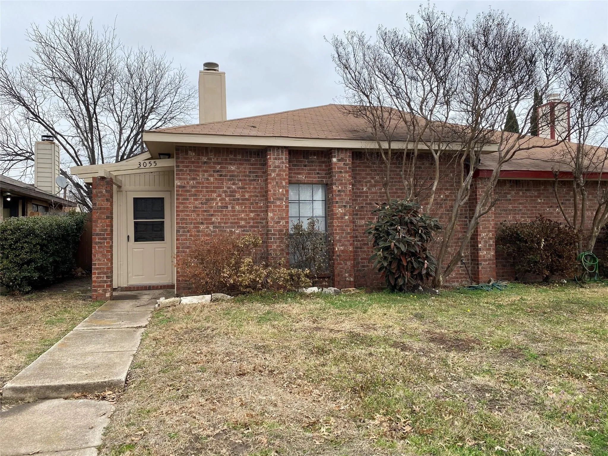 Single Family Residence For Rent