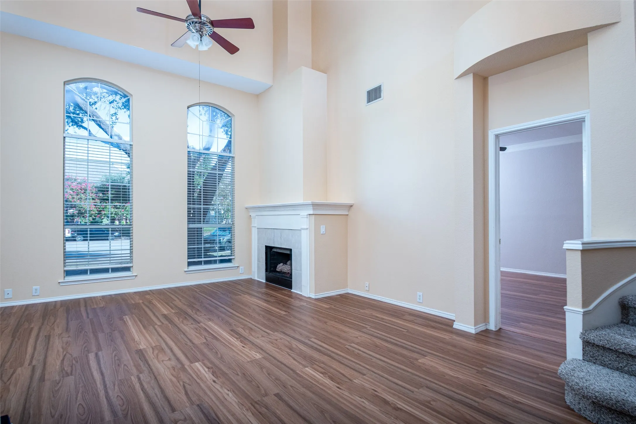 Duplex For Rent in Collin County , 3956 Cobblestone Court, Plano, Texas 75093, 3 Bedroom, 3 Bathroom, 2 Garage spaces, 2,044 Sqft, built in 1997, mls#21409883, Real Estate Agent in Plano, Homes For Rent in Collin county, Homes For Rent in Plano, Realtor in Plano Texas, Real Estate Brokerage Independent Realty Texas, Luminita Cordes Realtor