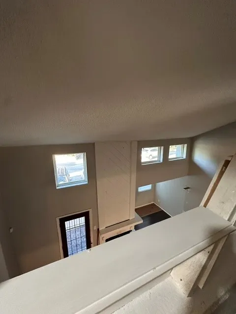 Condominium For Sale in Dallas County , 9696 Walnut Street 2101, Dallas, Texas 75243, 1 Bedroom, 2 Bathroom, Garage spaces, 730 Sqft, built in 1981, mls#21409885, Real Estate Agent in Dallas, Homes For Sale in Dallas county, Homes For Sale in Dallas, Realtor in Dallas Texas, Real Estate Brokerage Independent Realty Texas, Luminita Cordes Realtor