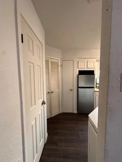 Condominium For Sale in Dallas County , 9696 Walnut Street 2101, Dallas, Texas 75243, 1 Bedroom, 2 Bathroom, Garage spaces, 730 Sqft, built in 1981, mls#21409885, Real Estate Agent in Dallas, Homes For Sale in Dallas county, Homes For Sale in Dallas, Realtor in Dallas Texas, Real Estate Brokerage Independent Realty Texas, Luminita Cordes Realtor