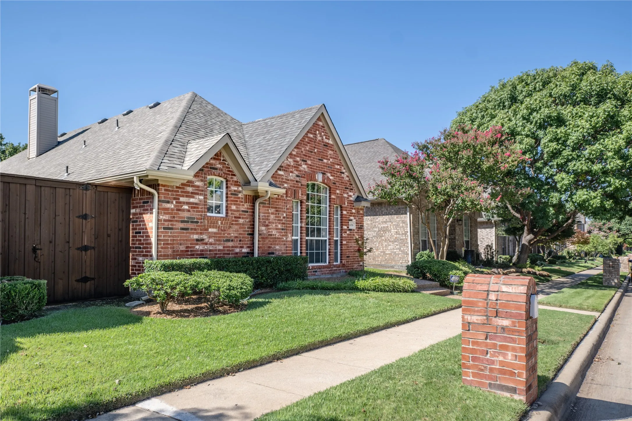 Single Family Residence For Rent in Collin County , 6116 Park Meadow Lane, Plano, Texas 75093, 3 Bedroom, 2 Bathroom, 2 Garage spaces, 1,726 Sqft, built in 1997, mls#21409408, Real Estate Agent in Plano, Homes For Rent in Collin county, Homes For Rent in Plano, Realtor in Plano Texas, Real Estate Brokerage Independent Realty Texas, Luminita Cordes Realtor