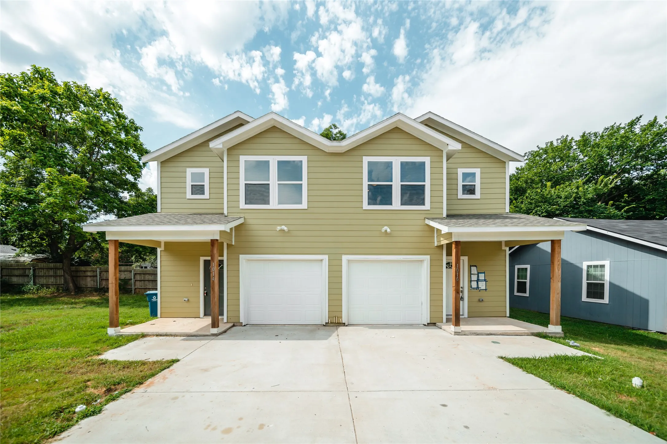 Duplex For Rent