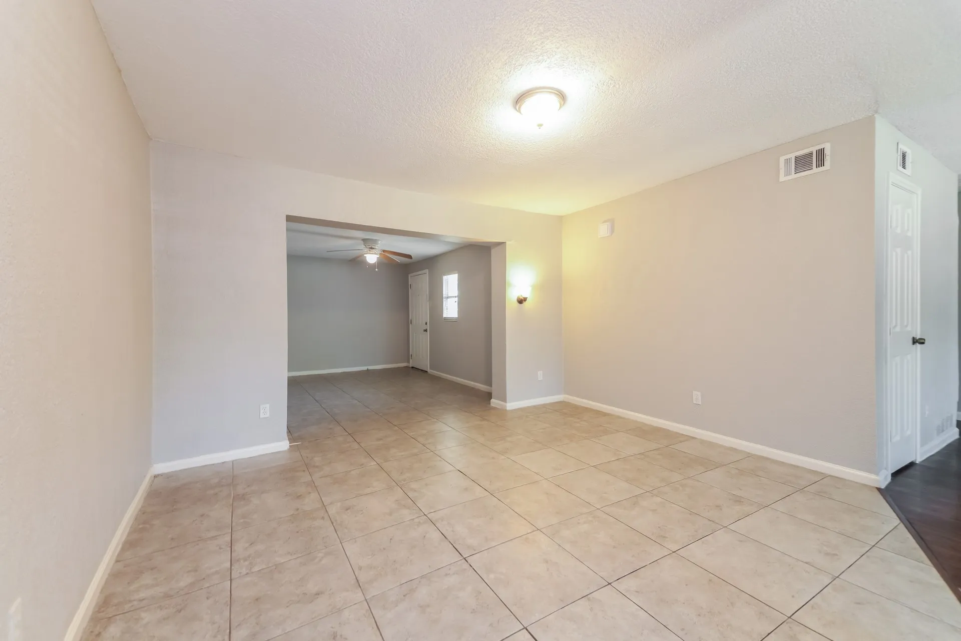 Single Family Residence For Rent in Collin County , 1600 Judy Drive, Plano, Texas 75074, 3 Bedroom, 1 Bathroom, Garage spaces, 1,216 Sqft, built in 1964, mls#21409887, Real Estate Agent in Plano, Homes For Rent in Collin county, Homes For Rent in Plano, Realtor in Plano Texas, Real Estate Brokerage Independent Realty Texas, Luminita Cordes Realtor