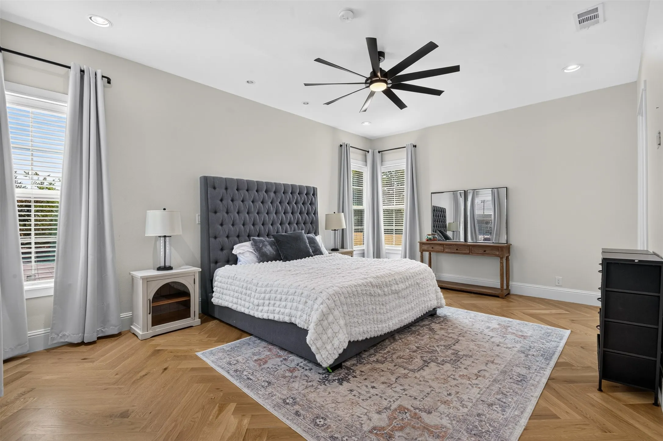 Single Family Residence For Sale in Rockwall County , 12669 S Fm 548, Royse City, Texas 75189, 6 Bedroom, 7 Bathroom, 5 Garage spaces, 4,748 Sqft, built in 2014, mls#21397762, Real Estate Agent in Royse City, Homes For Sale in Rockwall county, Homes For Sale in Royse City, Realtor in Royse City Texas, Real Estate Brokerage Independent Realty Texas, Luminita Cordes Realtor