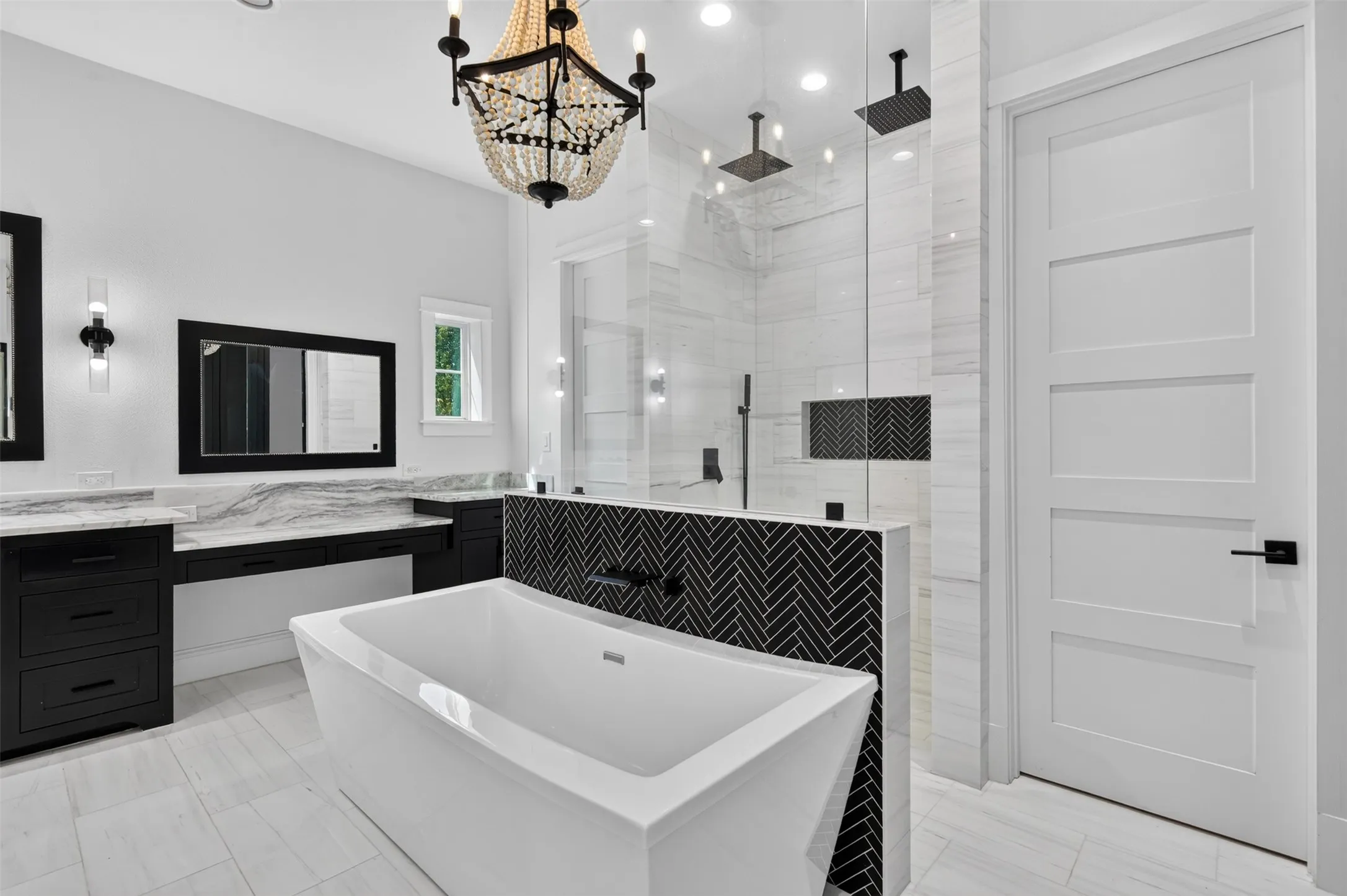 Single Family Residence For Sale in Rockwall County , 12669 S Fm 548, Royse City, Texas 75189, 6 Bedroom, 7 Bathroom, 5 Garage spaces, 4,748 Sqft, built in 2014, mls#21397762, Real Estate Agent in Royse City, Homes For Sale in Rockwall county, Homes For Sale in Royse City, Realtor in Royse City Texas, Real Estate Brokerage Independent Realty Texas, Luminita Cordes Realtor