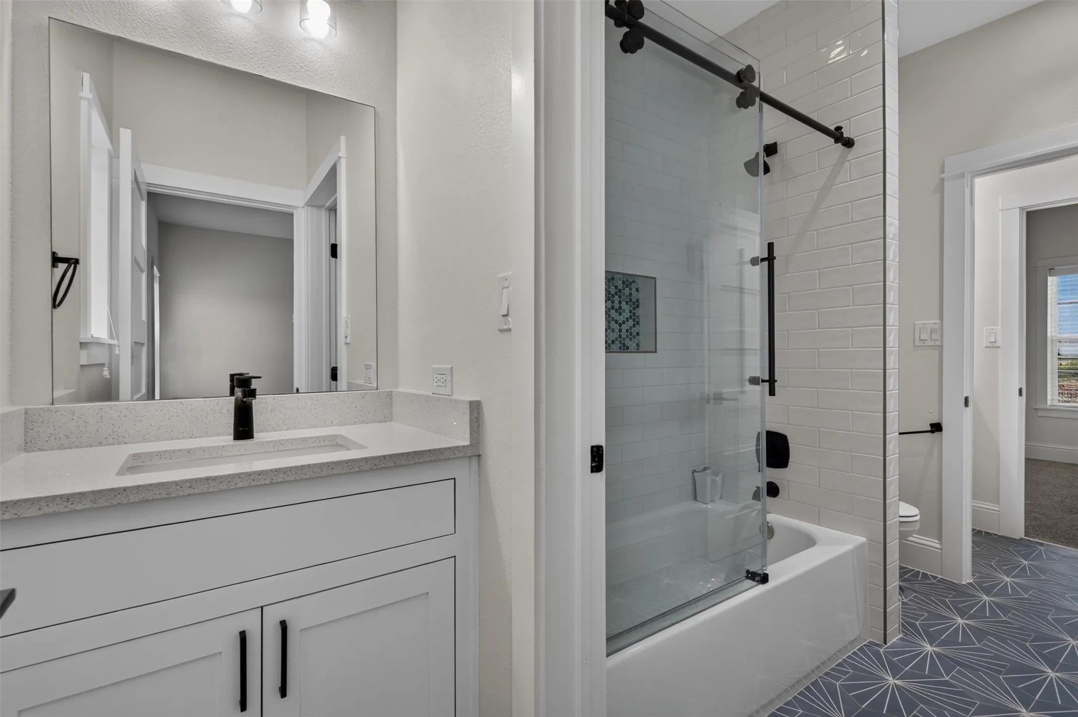 Single Family Residence For Sale in Rockwall County , 12669 S Fm 548, Royse City, Texas 75189, 6 Bedroom, 7 Bathroom, 5 Garage spaces, 4,748 Sqft, built in 2014, mls#21397762, Real Estate Agent in Royse City, Homes For Sale in Rockwall county, Homes For Sale in Royse City, Realtor in Royse City Texas, Real Estate Brokerage Independent Realty Texas, Luminita Cordes Realtor