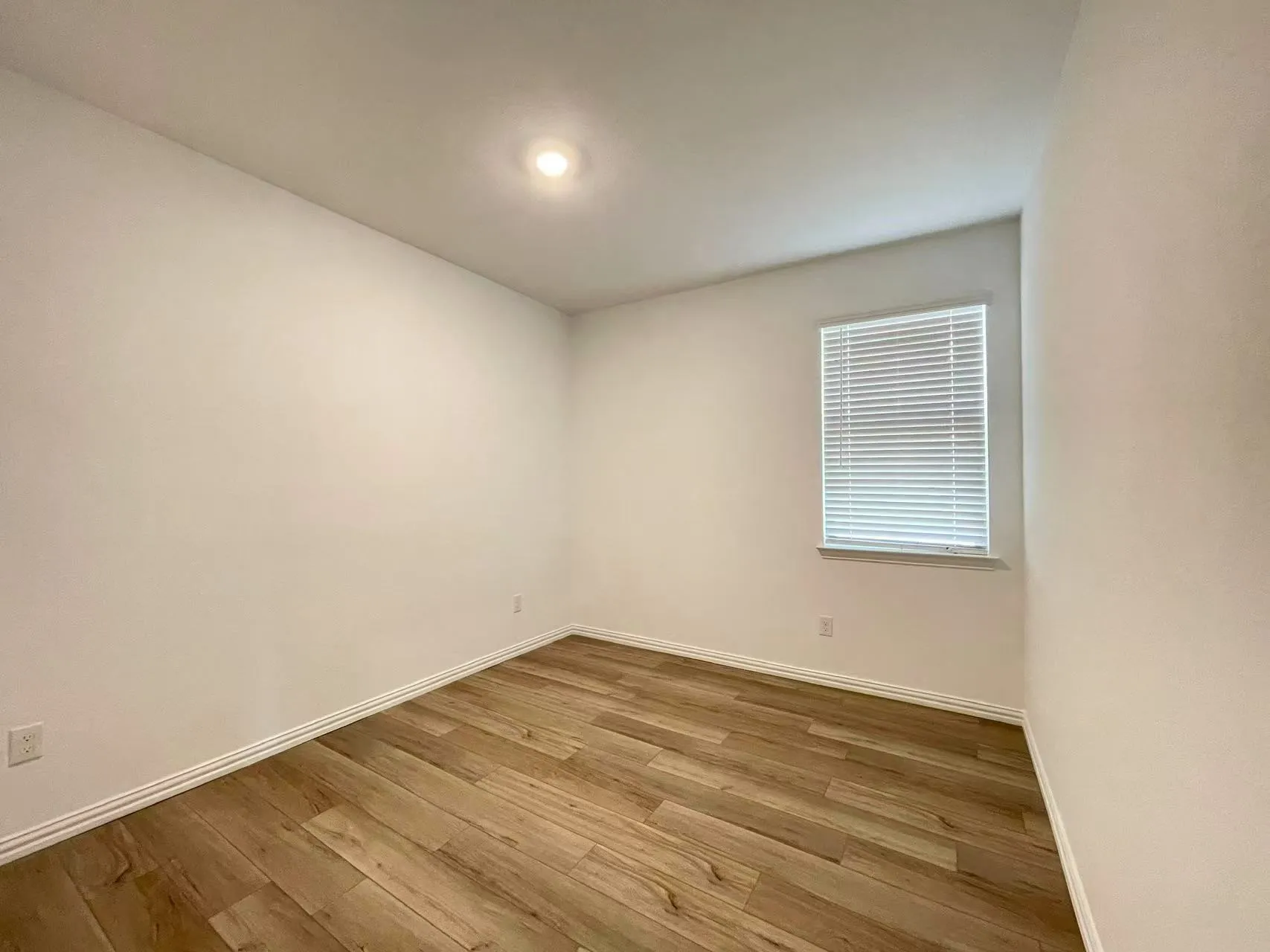 Single Family Residence For Rent in Denton County , 14765 Mainstay Way, Haslet, Texas 76052, 4 Bedroom, 2 Bathroom, 2 Garage spaces, 1,996 Sqft, built in 2022, mls#21409820, Real Estate Agent in Haslet, Homes For Rent in Denton county, Homes For Rent in Haslet, Realtor in Haslet Texas, Real Estate Brokerage Independent Realty Texas, Luminita Cordes Realtor