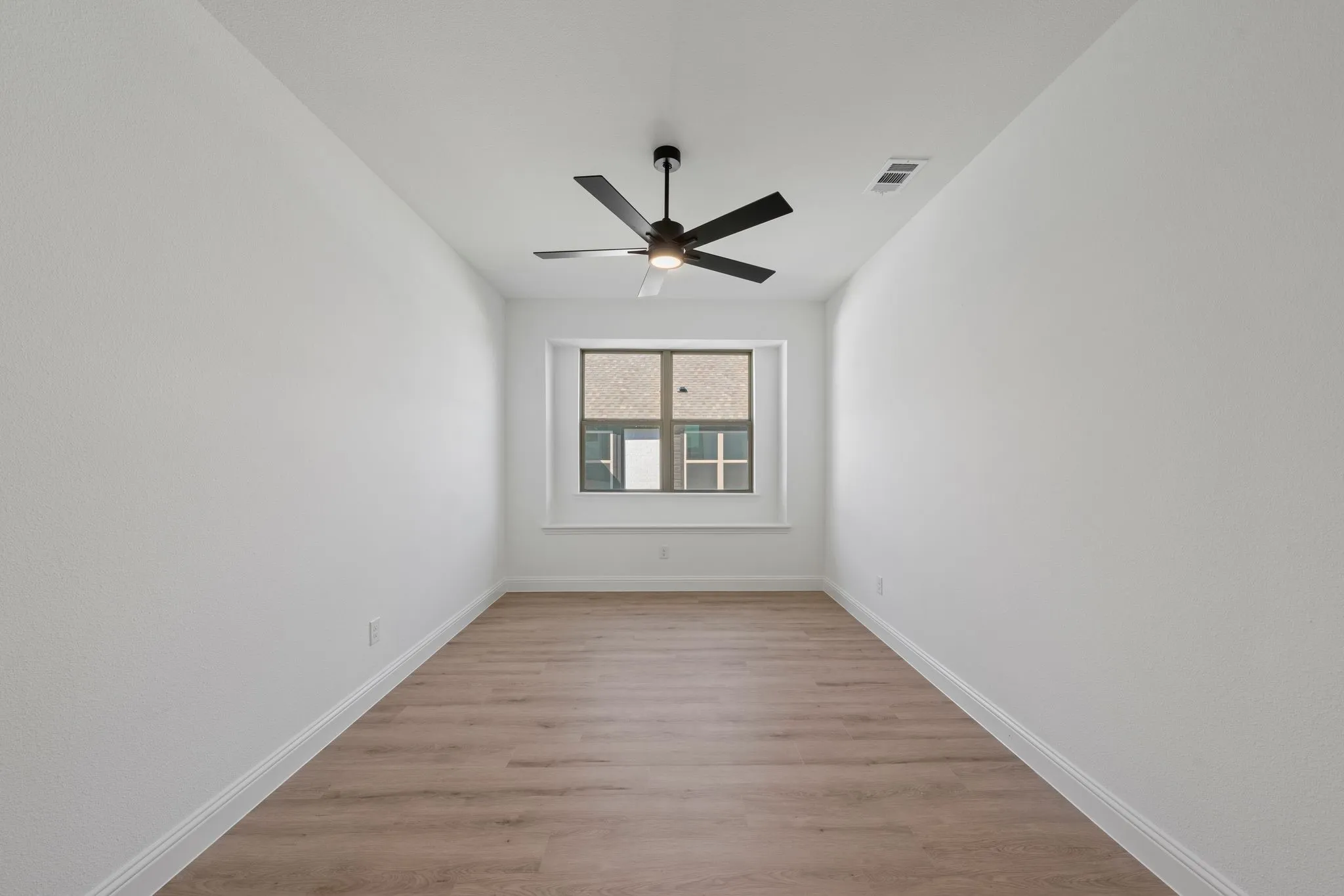 Single Family Residence For Sale in Johnson County , 2457 Acacia Road, Cleburne, Texas 76059, 5 Bedroom, 3 Bathroom, 2 Garage spaces, 2,738 Sqft, built in 2026, mls#21408841, Real Estate Agent in Cleburne, Homes For Sale in Johnson county, Homes For Sale in Cleburne, Realtor in Cleburne Texas, Real Estate Brokerage Independent Realty Texas, Luminita Cordes Realtor