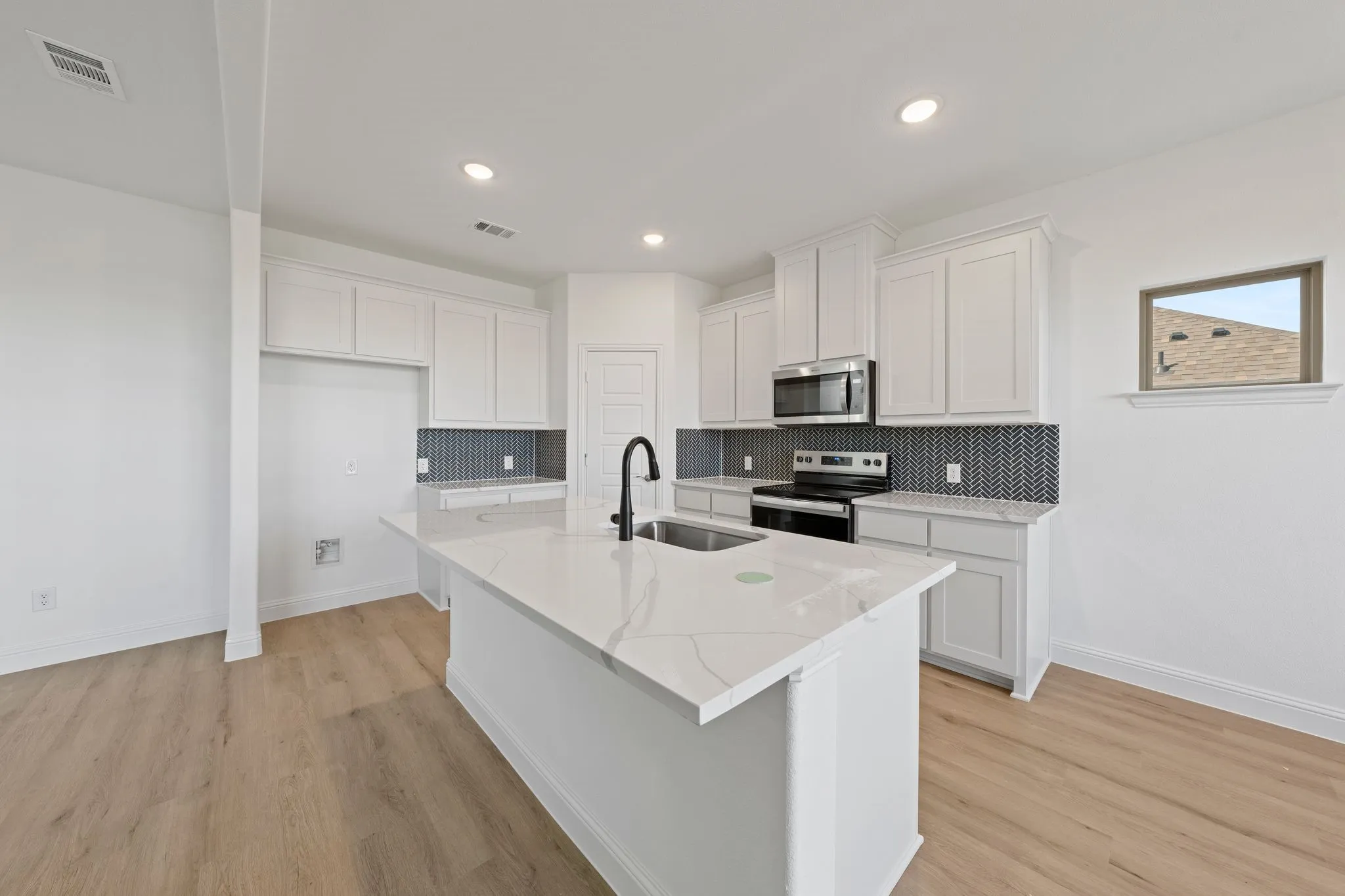 Single Family Residence For Sale in Johnson County , 2457 Acacia Road, Cleburne, Texas 76059, 5 Bedroom, 3 Bathroom, 2 Garage spaces, 2,738 Sqft, built in 2026, mls#21408841, Real Estate Agent in Cleburne, Homes For Sale in Johnson county, Homes For Sale in Cleburne, Realtor in Cleburne Texas, Real Estate Brokerage Independent Realty Texas, Luminita Cordes Realtor