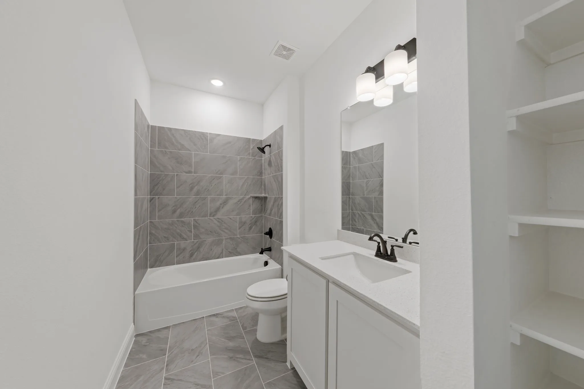 Single Family Residence For Sale in Johnson County , 2457 Acacia Road, Cleburne, Texas 76059, 5 Bedroom, 3 Bathroom, 2 Garage spaces, 2,738 Sqft, built in 2026, mls#21408841, Real Estate Agent in Cleburne, Homes For Sale in Johnson county, Homes For Sale in Cleburne, Realtor in Cleburne Texas, Real Estate Brokerage Independent Realty Texas, Luminita Cordes Realtor