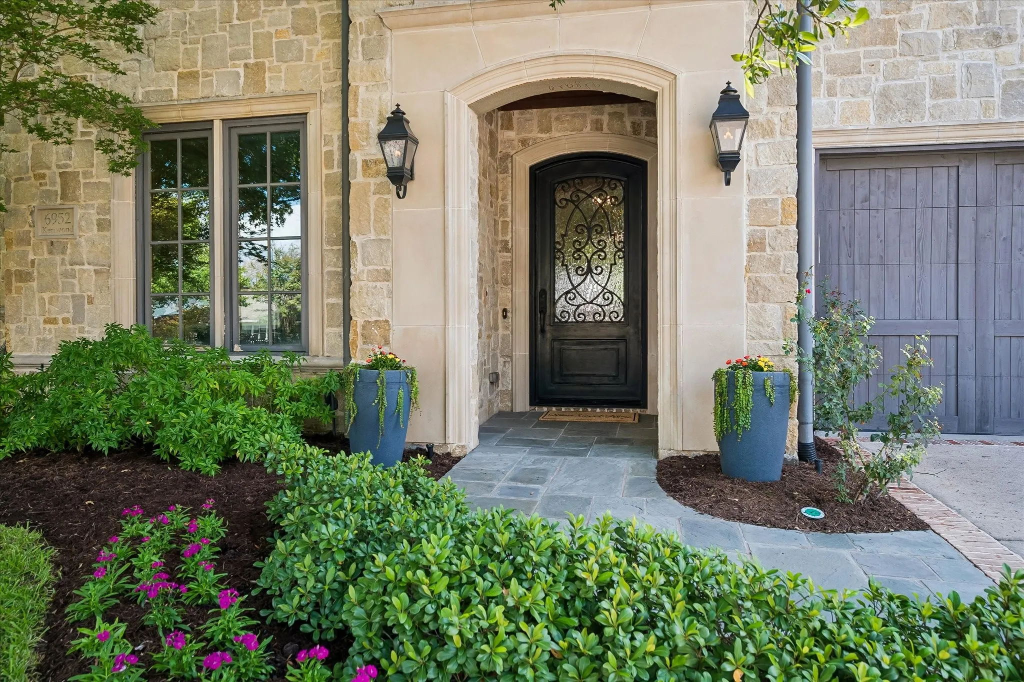 Single Family Residence For Sale