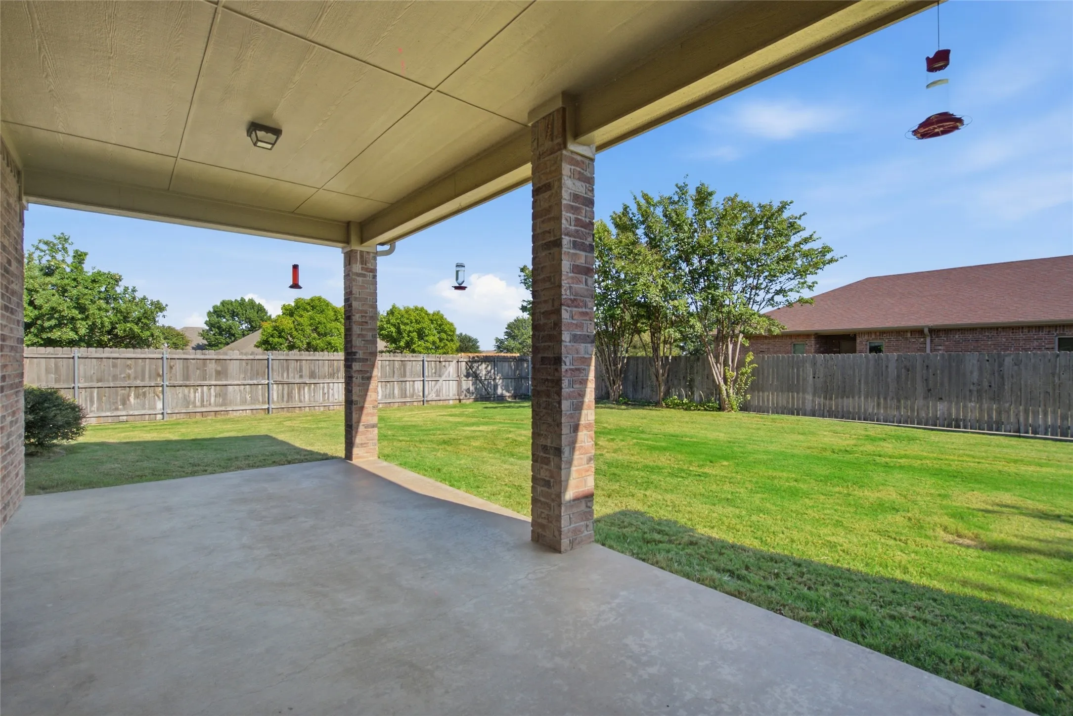 Single Family Residence For Sale in Erath County , 800 Cottonwood Court, Stephenville, Texas 76401, 4 Bedroom, 3 Bathroom, 2 Garage spaces, 3,263 Sqft, built in 2006, mls#21409458, Real Estate Agent in Stephenville, Homes For Sale in Erath county, Homes For Sale in Stephenville, Realtor in Stephenville Texas, Real Estate Brokerage Independent Realty Texas, Luminita Cordes Realtor