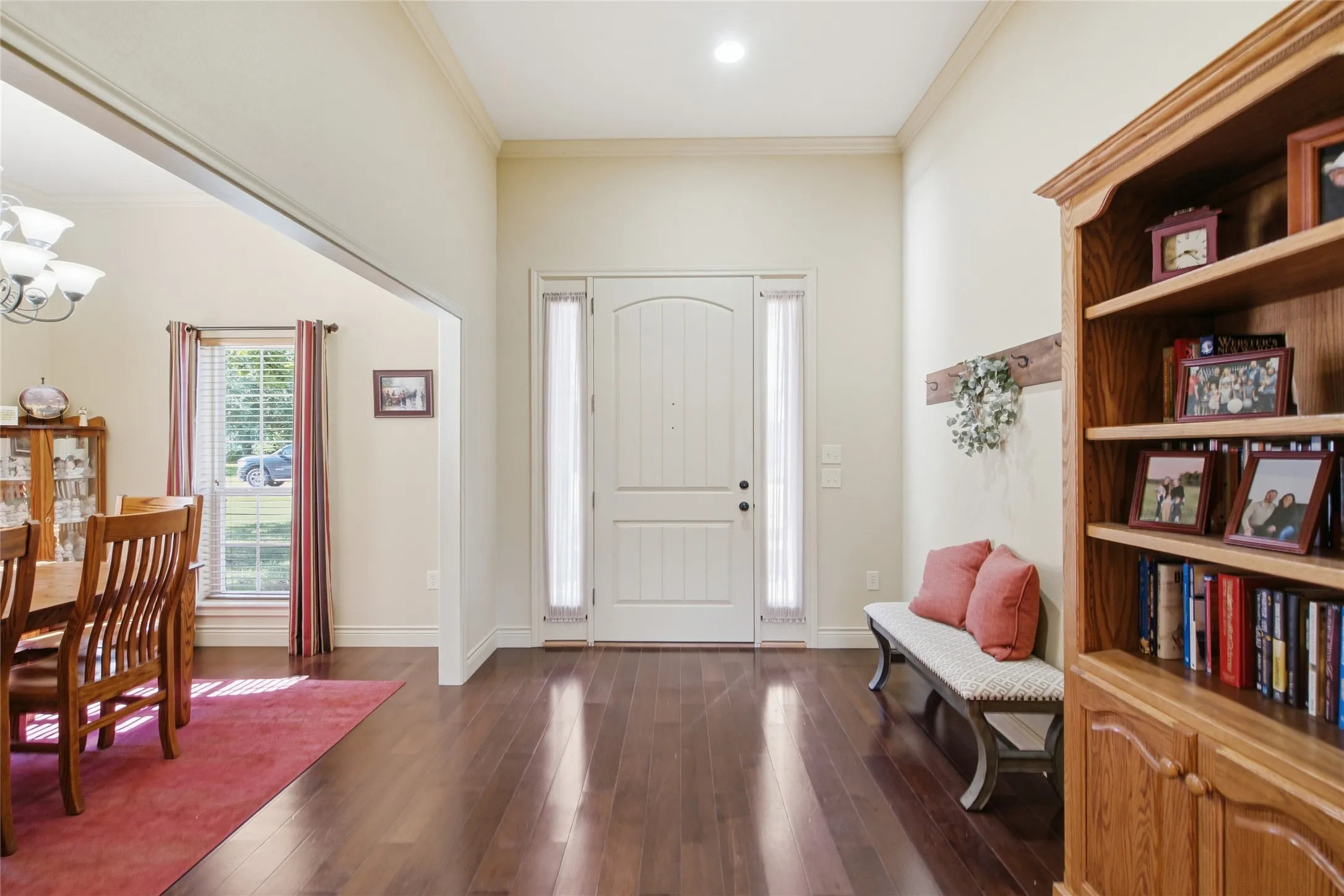 Single Family Residence For Sale in Erath County , 800 Cottonwood Court, Stephenville, Texas 76401, 4 Bedroom, 3 Bathroom, 2 Garage spaces, 3,263 Sqft, built in 2006, mls#21409458, Real Estate Agent in Stephenville, Homes For Sale in Erath county, Homes For Sale in Stephenville, Realtor in Stephenville Texas, Real Estate Brokerage Independent Realty Texas, Luminita Cordes Realtor