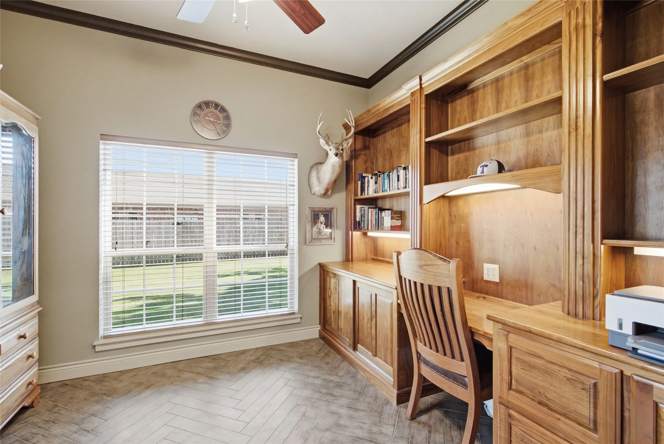 Single Family Residence For Sale in Erath County , 800 Cottonwood Court, Stephenville, Texas 76401, 4 Bedroom, 3 Bathroom, 2 Garage spaces, 3,263 Sqft, built in 2006, mls#21409458, Real Estate Agent in Stephenville, Homes For Sale in Erath county, Homes For Sale in Stephenville, Realtor in Stephenville Texas, Real Estate Brokerage Independent Realty Texas, Luminita Cordes Realtor