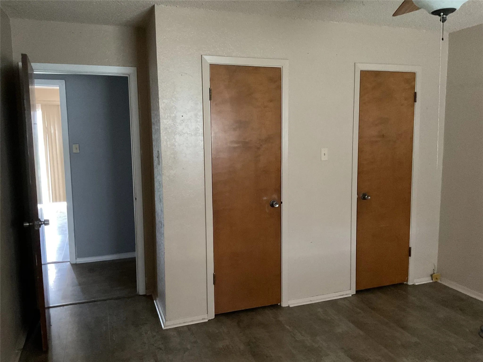 Single Family Residence For Sale in Mc Lennan County , 9555 Brookhollow Drive, Woodway, Texas 76712, 3 Bedroom, 2 Bathroom, 2 Garage spaces, 1,990 Sqft, built in 1975, mls#21401106, Real Estate Agent in Woodway, Homes For Sale in Mc Lennan county, Homes For Sale in Woodway, Realtor in Woodway Texas, Real Estate Brokerage Independent Realty Texas, Luminita Cordes Realtor