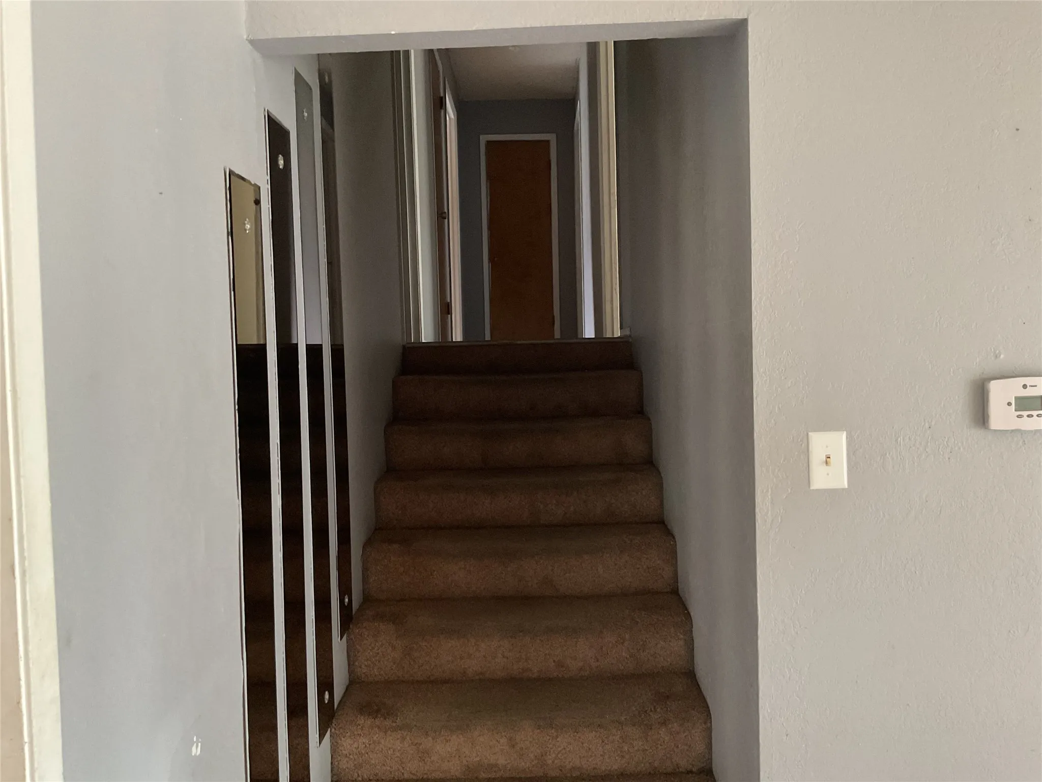 Single Family Residence For Sale in Mc Lennan County , 9555 Brookhollow Drive, Woodway, Texas 76712, 3 Bedroom, 2 Bathroom, 2 Garage spaces, 1,990 Sqft, built in 1975, mls#21401106, Real Estate Agent in Woodway, Homes For Sale in Mc Lennan county, Homes For Sale in Woodway, Realtor in Woodway Texas, Real Estate Brokerage Independent Realty Texas, Luminita Cordes Realtor