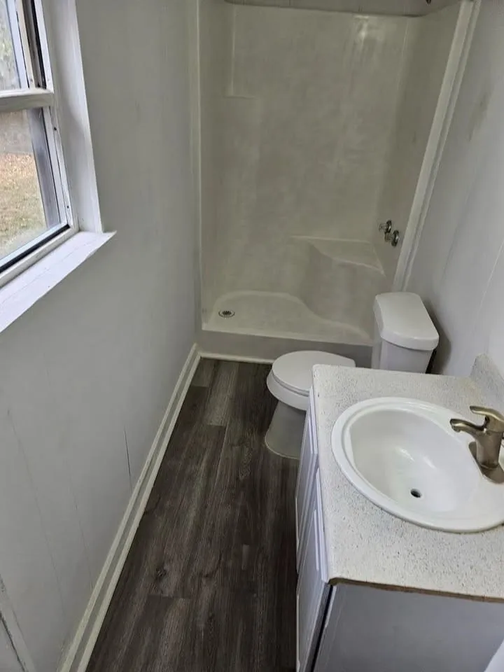 Single Family Residence For Rent in Red River (TX) County , 1104 S Columbia Street, Clarksville, Texas 75426, 3 Bedroom, 2 Bathroom, Garage spaces, 1,121 Sqft, built in 1938, mls#21409914, Real Estate Agent in Clarksville, Homes For Rent in Red River (TX) county, Homes For Rent in Clarksville, Realtor in Clarksville Texas, Real Estate Brokerage Independent Realty Texas, Luminita Cordes Realtor