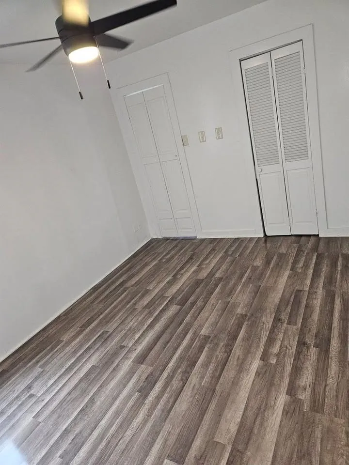 Single Family Residence For Rent in Red River (TX) County , 1104 S Columbia Street, Clarksville, Texas 75426, 3 Bedroom, 2 Bathroom, Garage spaces, 1,121 Sqft, built in 1938, mls#21409914, Real Estate Agent in Clarksville, Homes For Rent in Red River (TX) county, Homes For Rent in Clarksville, Realtor in Clarksville Texas, Real Estate Brokerage Independent Realty Texas, Luminita Cordes Realtor