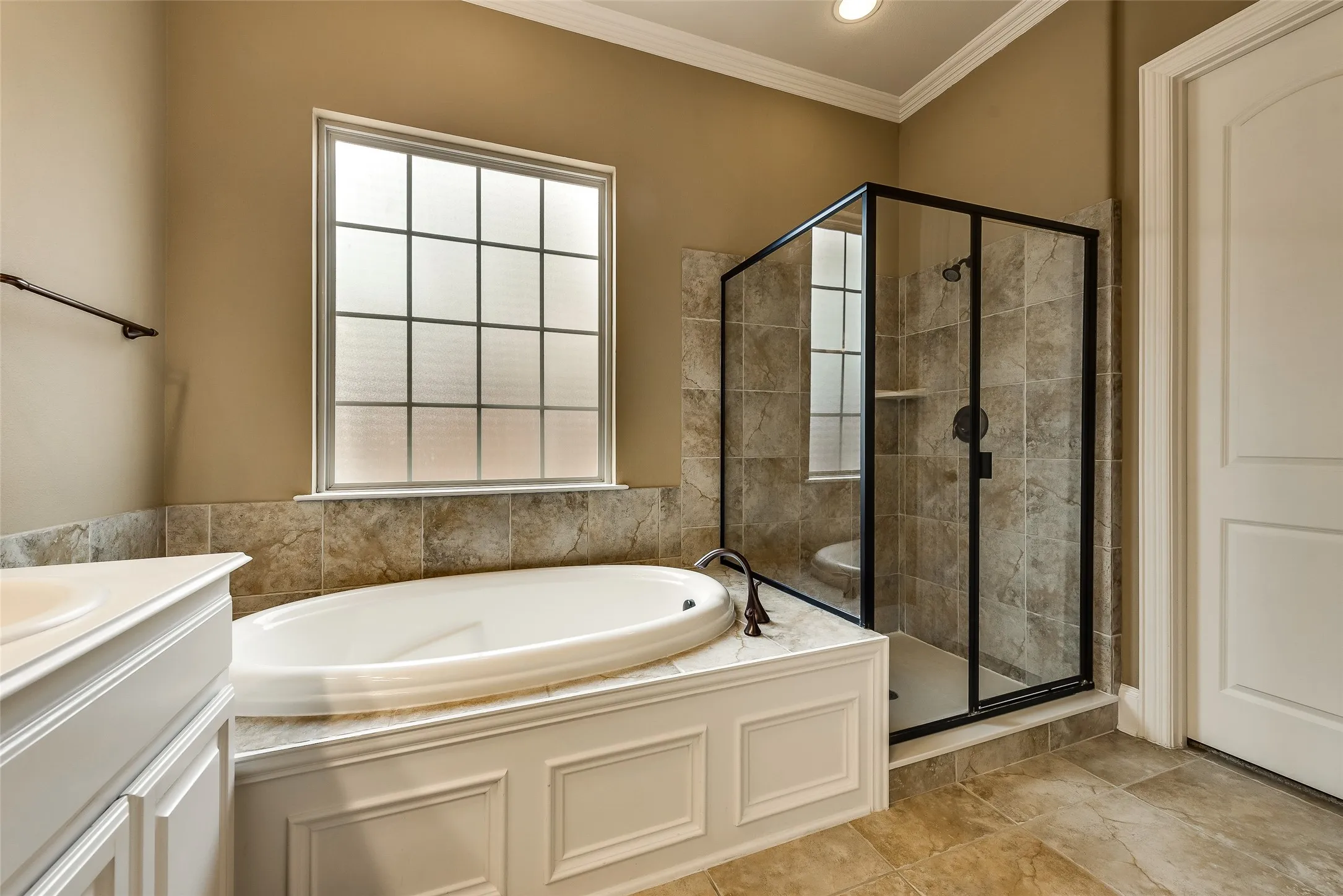 Single Family Residence For Rent in Denton County , 2501 Lady Viviane Lane, Lewisville, Texas 75056, 3 Bedroom, 2 Bathroom, 2 Garage spaces, 2,150 Sqft, built in 2008, mls#21409916, Real Estate Agent in Lewisville, Homes For Rent in Denton county, Homes For Rent in Lewisville, Realtor in Lewisville Texas, Real Estate Brokerage Independent Realty Texas, Luminita Cordes Realtor