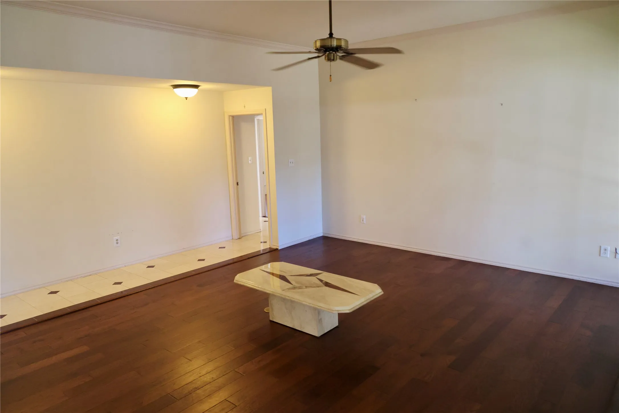 Single Family Residence For Sale in Collin County , 2206 Morning Glory Drive, Richardson, Texas 75082, 3 Bedroom, 2 Bathroom, 2 Garage spaces, 2,203 Sqft, built in 1986, mls#21408858, Real Estate Agent in Richardson, Homes For Sale in Collin county, Homes For Sale in Richardson, Realtor in Richardson Texas, Real Estate Brokerage Independent Realty Texas, Luminita Cordes Realtor