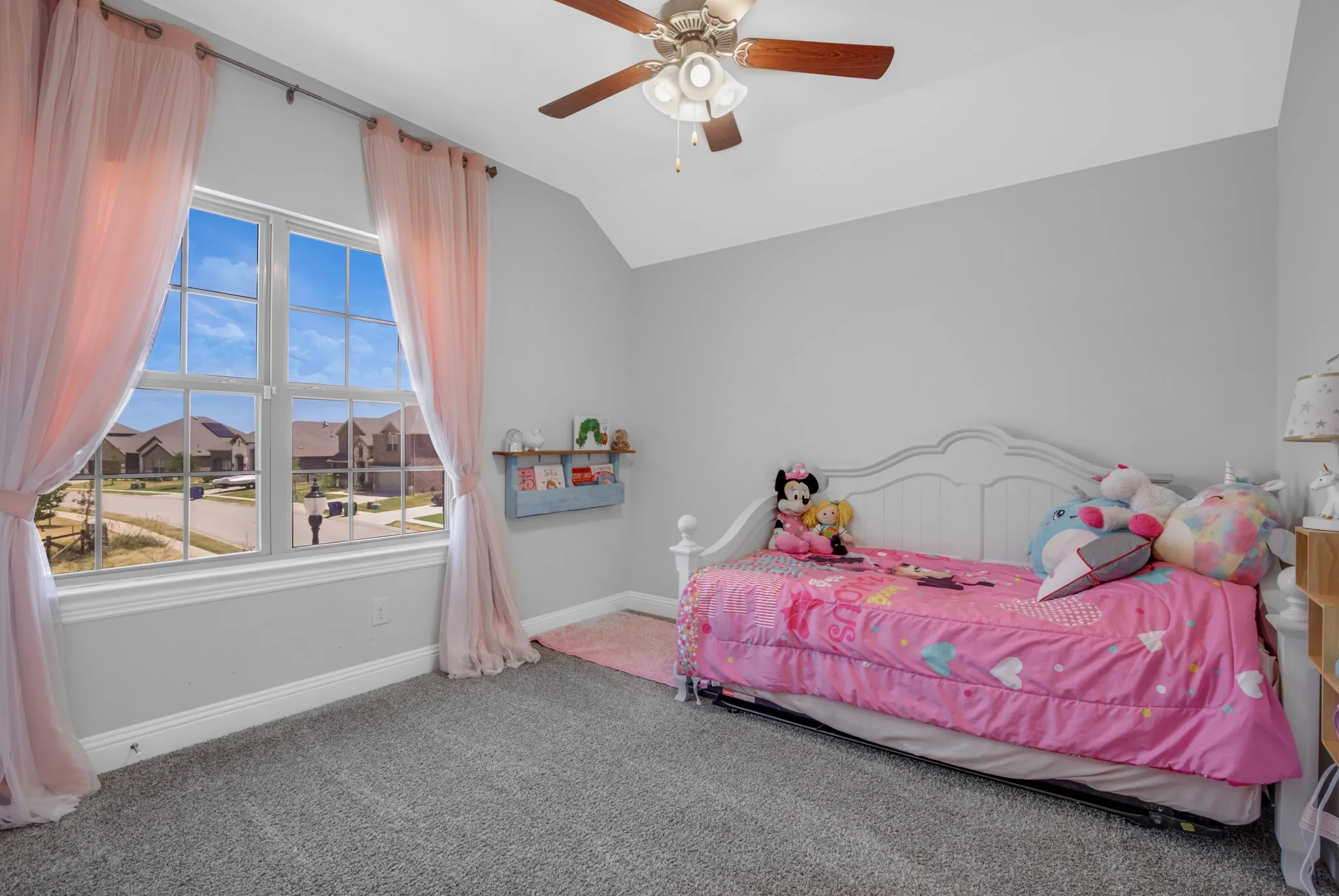 Single Family Residence For Rent in Denton County , 2801 Cerro Ranch Road, Aubrey, Texas 76227, 5 Bedroom, 4 Bathroom, 2 Garage spaces, 3,249 Sqft, built in 2019, mls#21407791, Real Estate Agent in Aubrey, Homes For Rent in Denton county, Homes For Rent in Aubrey, Realtor in Aubrey Texas, Real Estate Brokerage Independent Realty Texas, Luminita Cordes Realtor
