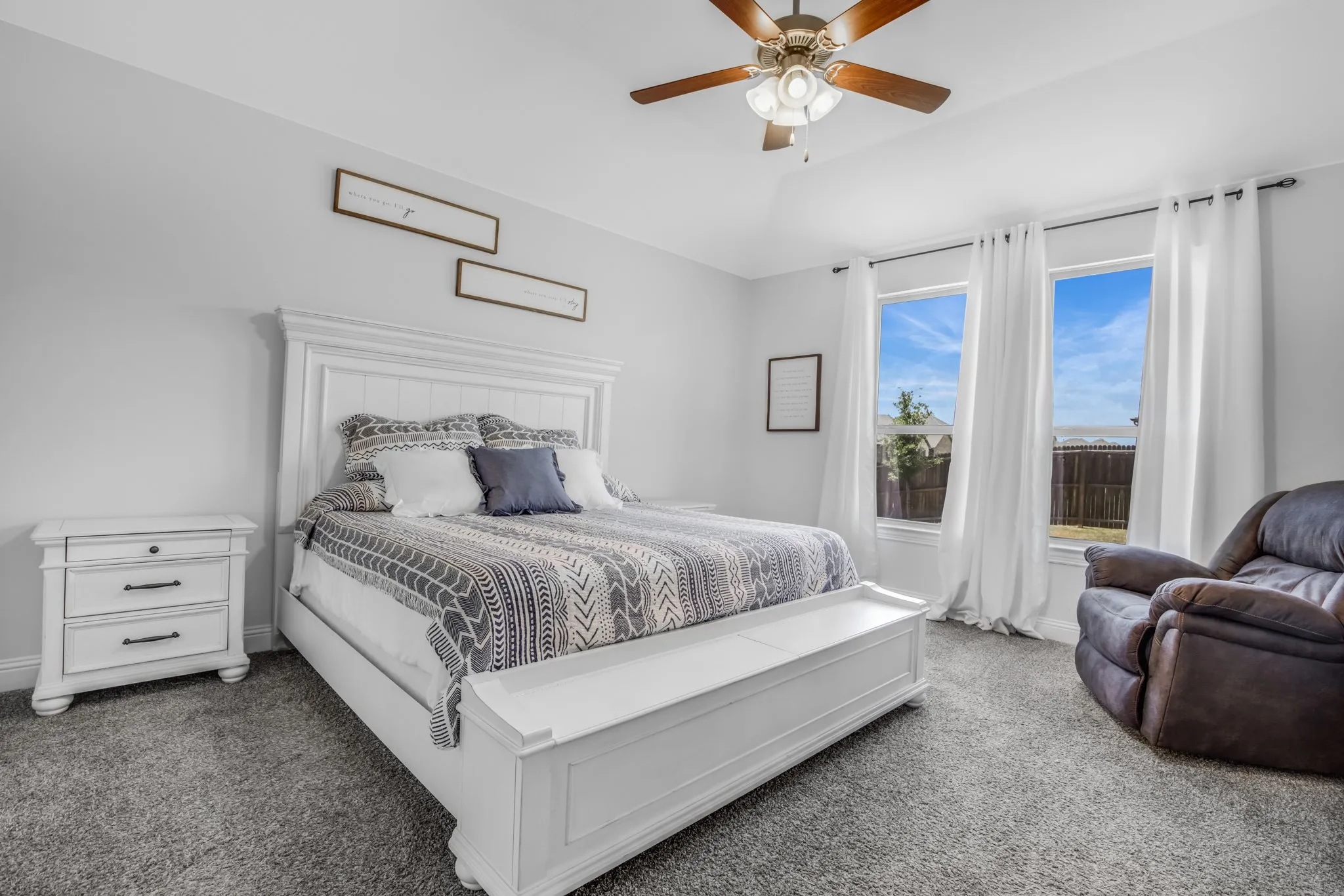 Single Family Residence For Rent in Denton County , 2801 Cerro Ranch Road, Aubrey, Texas 76227, 5 Bedroom, 4 Bathroom, 2 Garage spaces, 3,249 Sqft, built in 2019, mls#21407791, Real Estate Agent in Aubrey, Homes For Rent in Denton county, Homes For Rent in Aubrey, Realtor in Aubrey Texas, Real Estate Brokerage Independent Realty Texas, Luminita Cordes Realtor