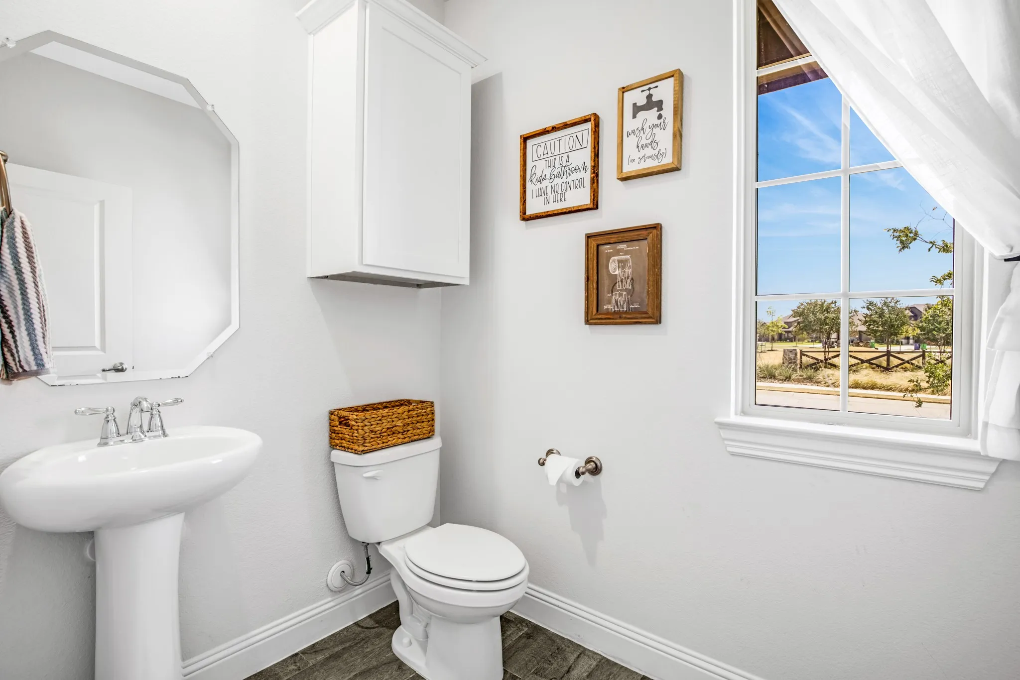 Single Family Residence For Rent in Denton County , 2801 Cerro Ranch Road, Aubrey, Texas 76227, 5 Bedroom, 4 Bathroom, 2 Garage spaces, 3,249 Sqft, built in 2019, mls#21407791, Real Estate Agent in Aubrey, Homes For Rent in Denton county, Homes For Rent in Aubrey, Realtor in Aubrey Texas, Real Estate Brokerage Independent Realty Texas, Luminita Cordes Realtor