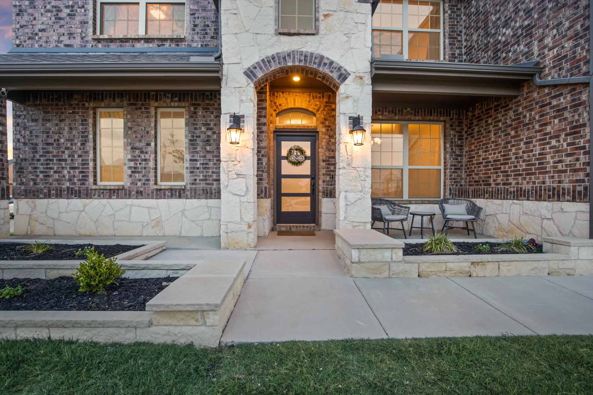 Single Family Residence For Rent in Denton County , 2801 Cerro Ranch Road, Aubrey, Texas 76227, 5 Bedroom, 4 Bathroom, 2 Garage spaces, 3,249 Sqft, built in 2019, mls#21407791, Real Estate Agent in Aubrey, Homes For Rent in Denton county, Homes For Rent in Aubrey, Realtor in Aubrey Texas, Real Estate Brokerage Independent Realty Texas, Luminita Cordes Realtor