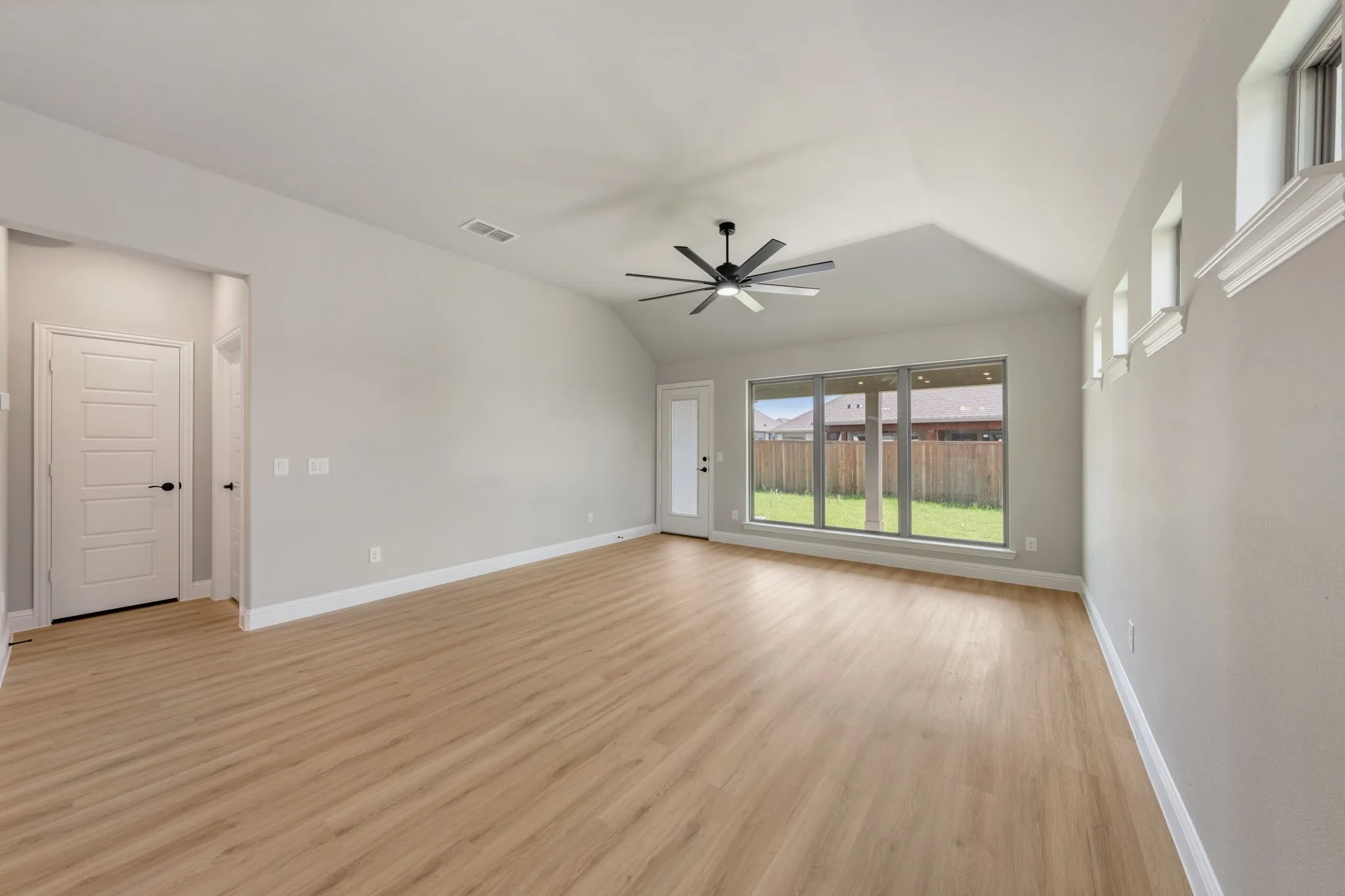 Single Family Residence For Sale in Johnson County , 2408 Collinwood, Keene, Texas 76059, 3 Bedroom, 2 Bathroom, 2 Garage spaces, 1,579 Sqft, built in 2026, mls#21409937, Real Estate Agent in Keene, Homes For Sale in Johnson county, Homes For Sale in Keene, Realtor in Keene Texas, Real Estate Brokerage Independent Realty Texas, Luminita Cordes Realtor