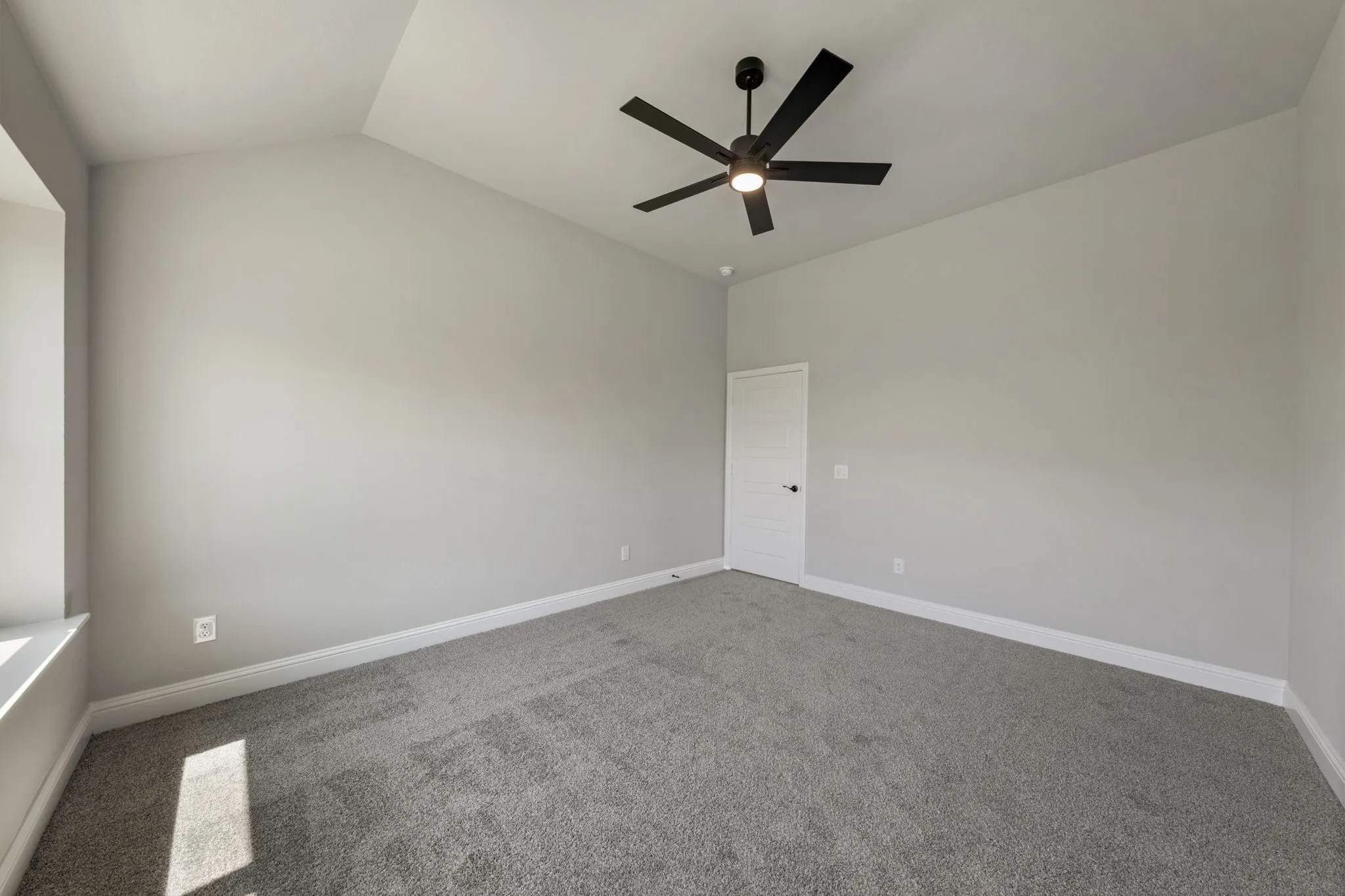 Single Family Residence For Sale in Johnson County , 2408 Collinwood, Keene, Texas 76059, 3 Bedroom, 2 Bathroom, 2 Garage spaces, 1,579 Sqft, built in 2026, mls#21409937, Real Estate Agent in Keene, Homes For Sale in Johnson county, Homes For Sale in Keene, Realtor in Keene Texas, Real Estate Brokerage Independent Realty Texas, Luminita Cordes Realtor