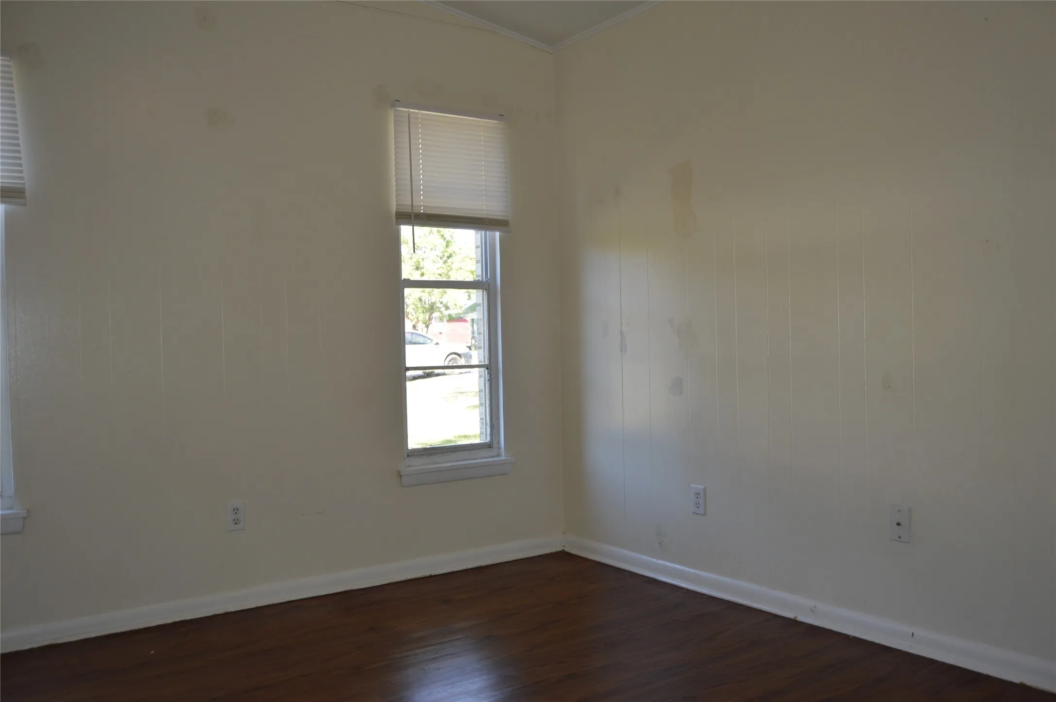 Duplex For Sale in Hunt County , 2603 Mayo Street, Commerce, Texas 75428, 0, 0, 2 Garage spaces, 0 Sqft, built in 1971, mls#21409897, Real Estate Agent in Commerce, Homes For Sale in Hunt county, Homes For Sale in Commerce, Realtor in Commerce Texas, Real Estate Brokerage Independent Realty Texas, Luminita Cordes Realtor