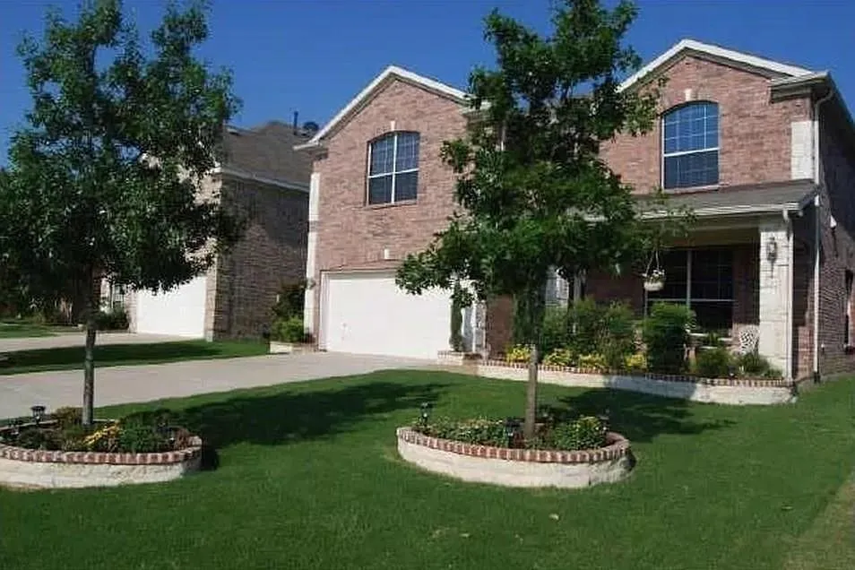 Single Family Residence For Rent in Denton County , 12739 Cardinal Creek Drive, Frisco, Texas 75033, 4 Bedroom, 3 Bathroom, 2 Garage spaces, 3,666 Sqft, built in 2005, mls#21409942, Real Estate Agent in Frisco, Homes For Rent in Denton county, Homes For Rent in Frisco, Realtor in Frisco Texas, Real Estate Brokerage Independent Realty Texas, Luminita Cordes Realtor