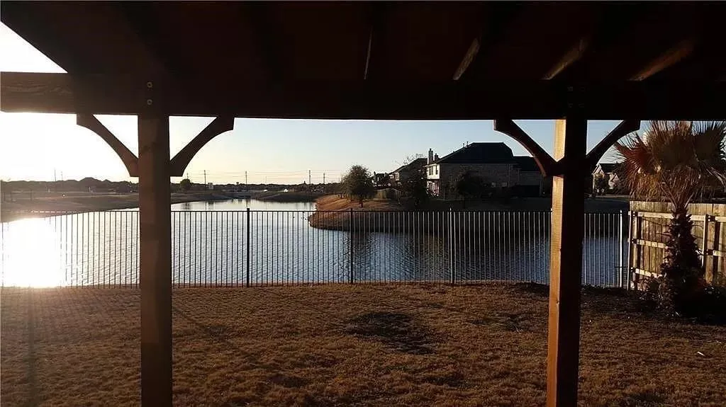 Single Family Residence For Rent in Denton County , 12739 Cardinal Creek Drive, Frisco, Texas 75033, 4 Bedroom, 3 Bathroom, 2 Garage spaces, 3,666 Sqft, built in 2005, mls#21409942, Real Estate Agent in Frisco, Homes For Rent in Denton county, Homes For Rent in Frisco, Realtor in Frisco Texas, Real Estate Brokerage Independent Realty Texas, Luminita Cordes Realtor