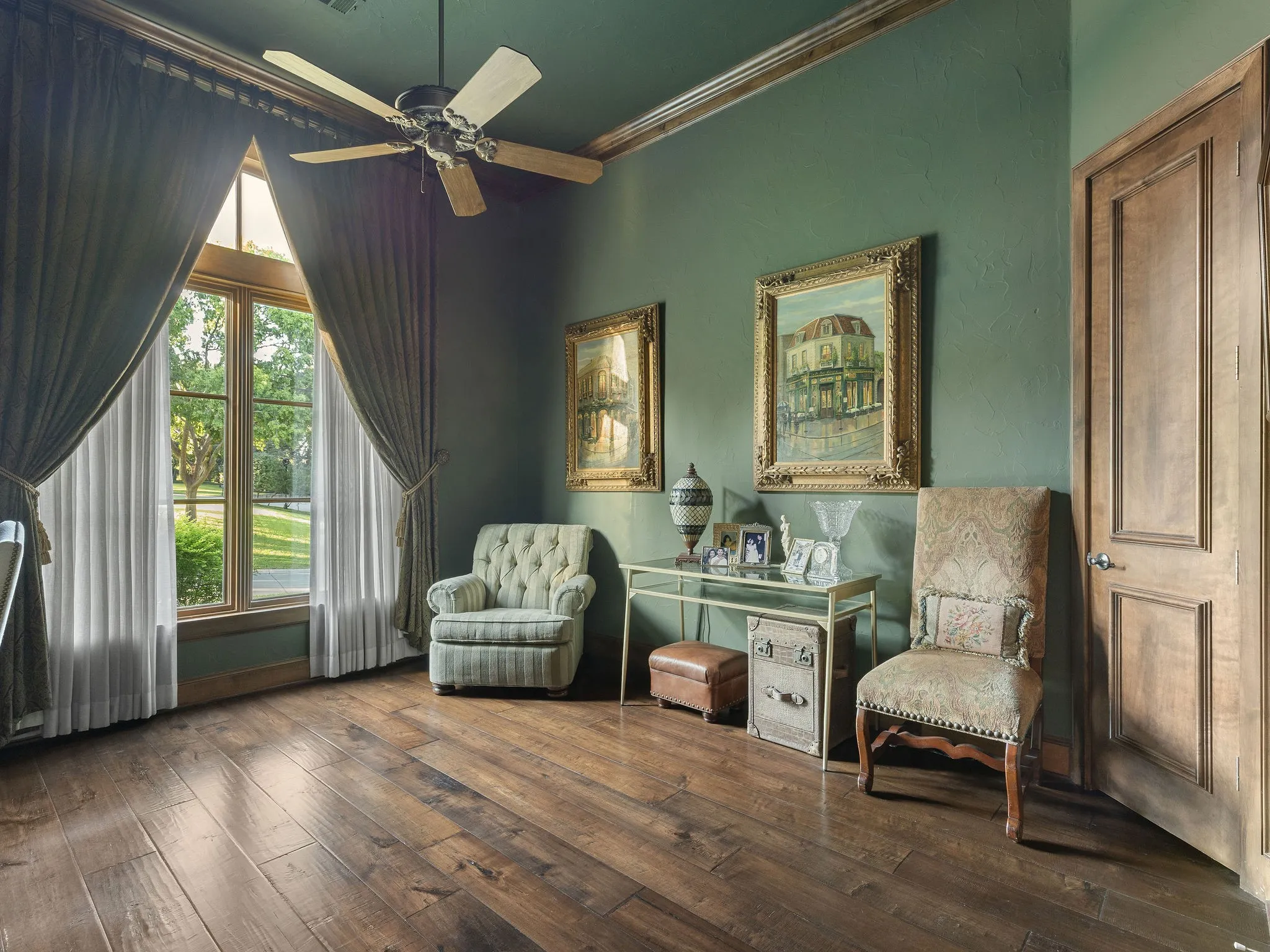 Single Family Residence For Sale in Tarrant County , 2125 Bradford Park, Fort Worth, Texas 76107, 4 Bedroom, 6 Bathroom, 3 Garage spaces, 4,072 Sqft, built in 1998, mls#21408519, Real Estate Agent in Fort Worth, Homes For Sale in Tarrant county, Homes For Sale in Fort Worth, Realtor in Fort Worth Texas, Real Estate Brokerage Independent Realty Texas, Luminita Cordes Realtor