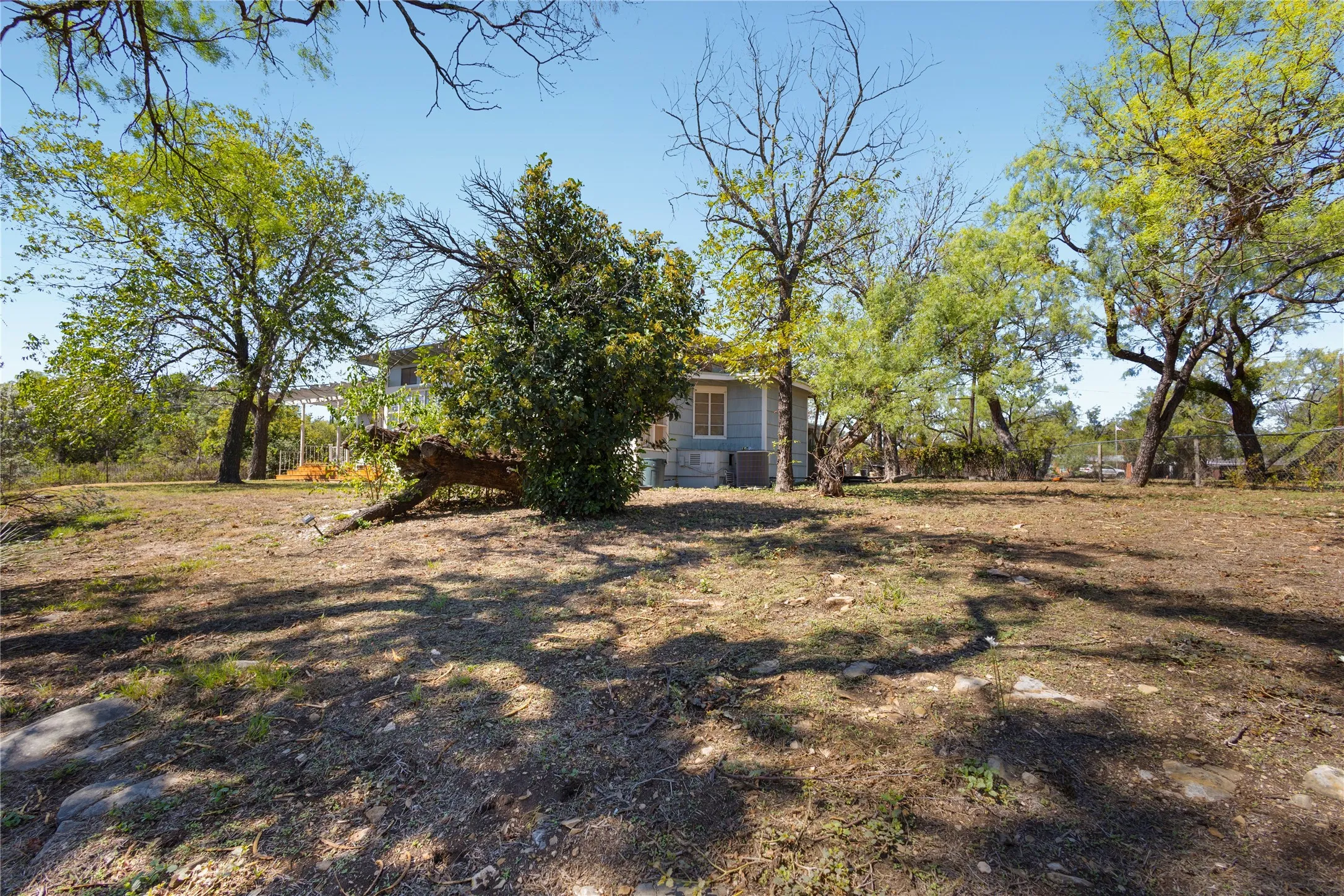 Single Family Residence For Sale in Coleman County , 500 Rio Grande Street, Coleman, Texas 76834, 3 Bedroom, 3 Bathroom, Garage spaces, 1,598 Sqft, built in 1950, mls#21406176, Real Estate Agent in Coleman, Homes For Sale in Coleman county, Homes For Sale in Coleman, Realtor in Coleman Texas, Real Estate Brokerage Independent Realty Texas, Luminita Cordes Realtor