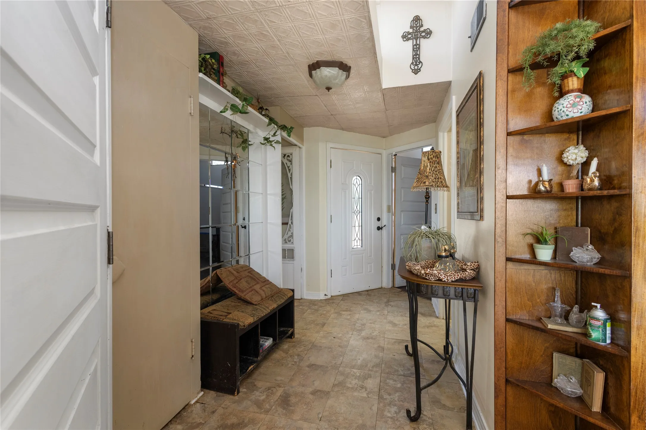 Single Family Residence For Sale in Coleman County , 500 Rio Grande Street, Coleman, Texas 76834, 3 Bedroom, 3 Bathroom, Garage spaces, 1,598 Sqft, built in 1950, mls#21406176, Real Estate Agent in Coleman, Homes For Sale in Coleman county, Homes For Sale in Coleman, Realtor in Coleman Texas, Real Estate Brokerage Independent Realty Texas, Luminita Cordes Realtor